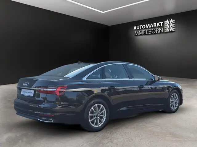 Audi A6 view 8