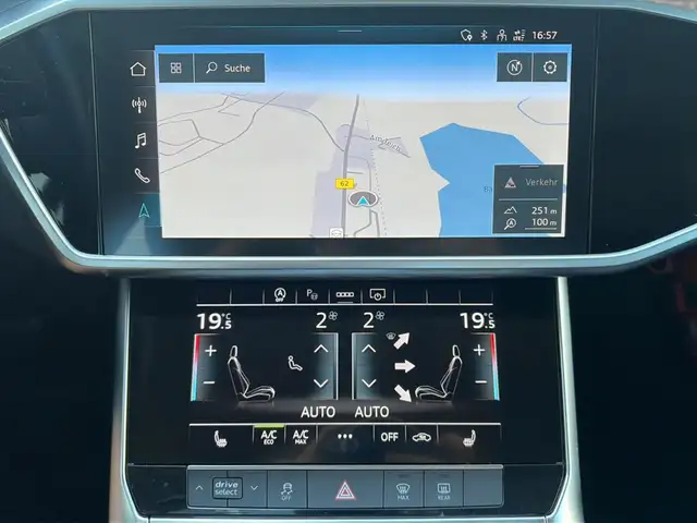 Audi A6 view 20