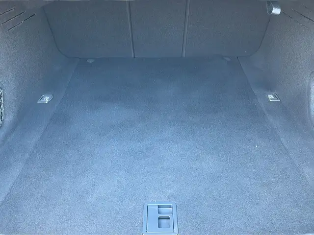 Audi A6 view 29