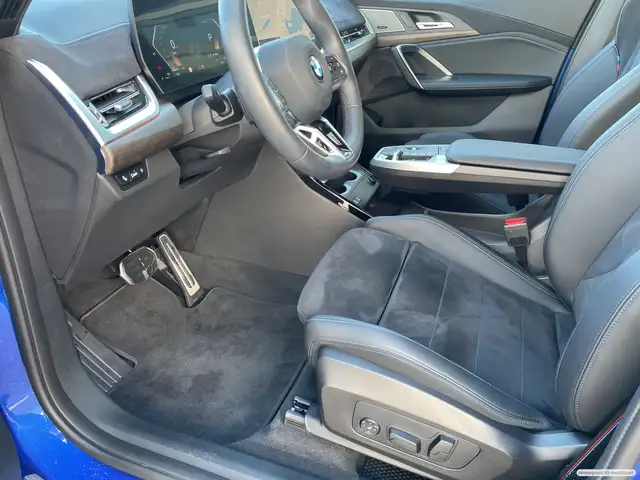 BMW X1 view 10