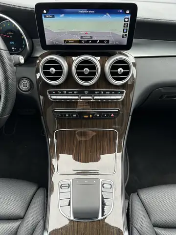 Mercedes-Benz 300 view 14