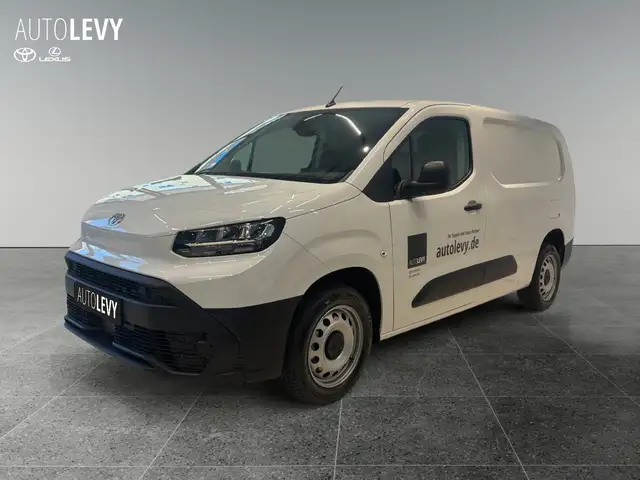 Toyota Proace City view 2