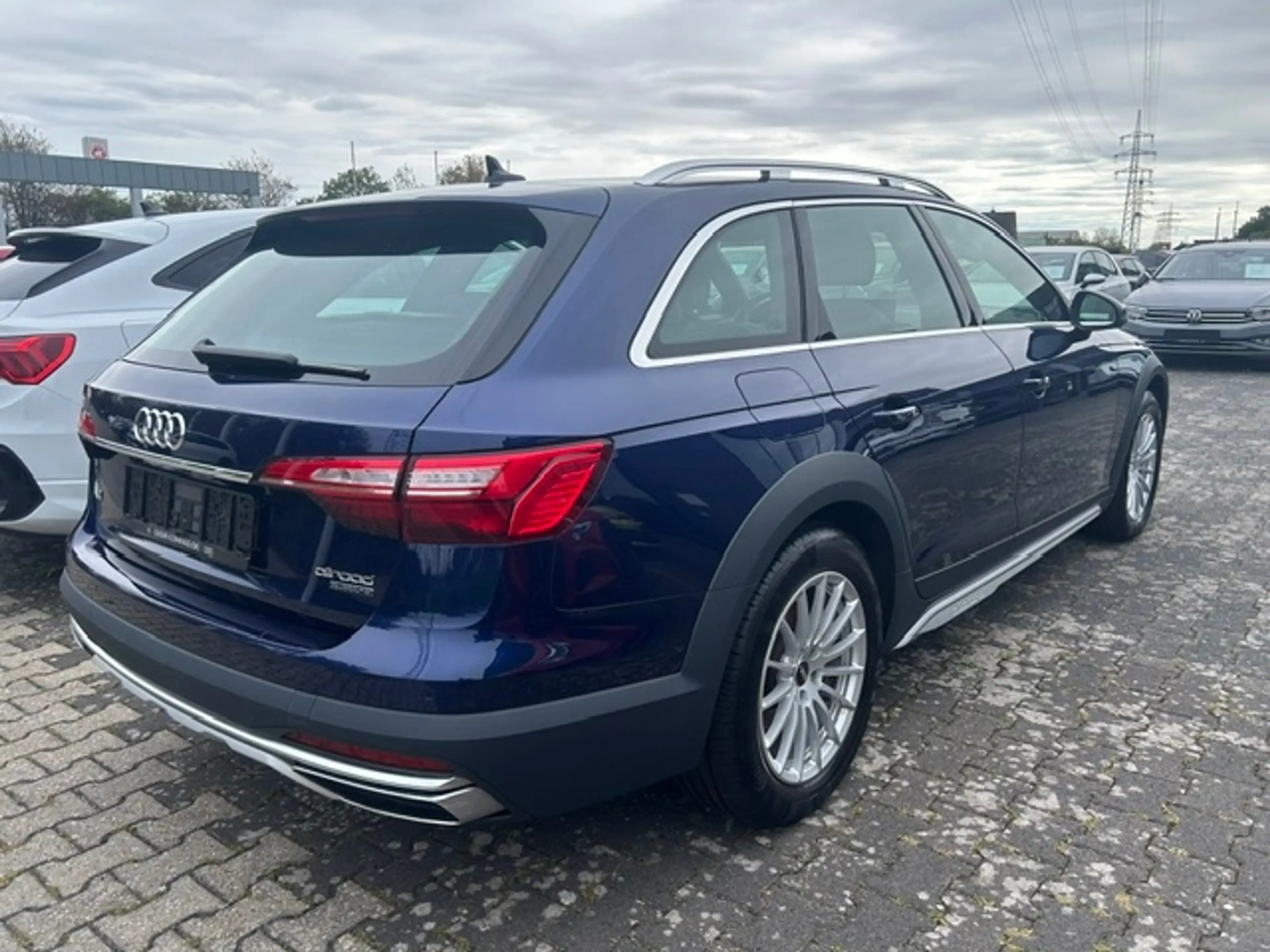 Audi A4 allroad 40 TDI quattro, NP: 67.000 € — photo 3
