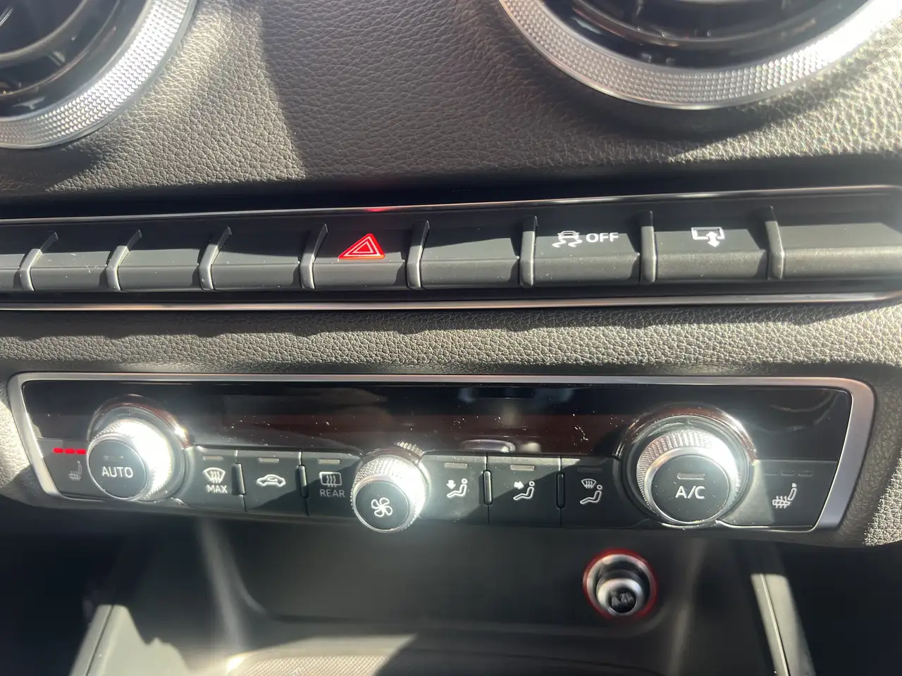 Audi A3 снимка Audi A3