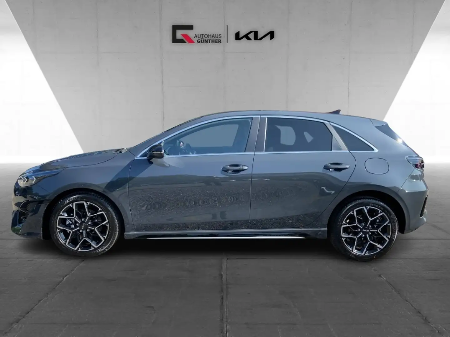Kia Ceed / cee'd GT Line 1.5 T-GDI Leder Technik Glasdach Noir - 2