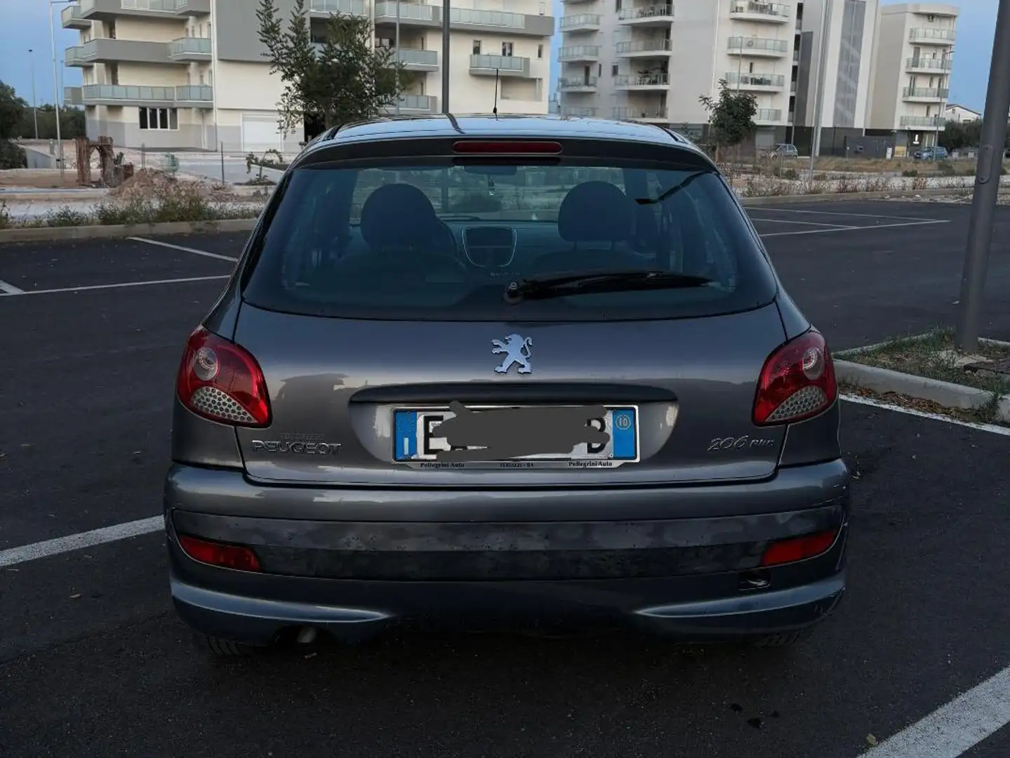 Peugeot 206 206 PlusPlus 5p 1.1 Urban eco-Gpl Verde - 2