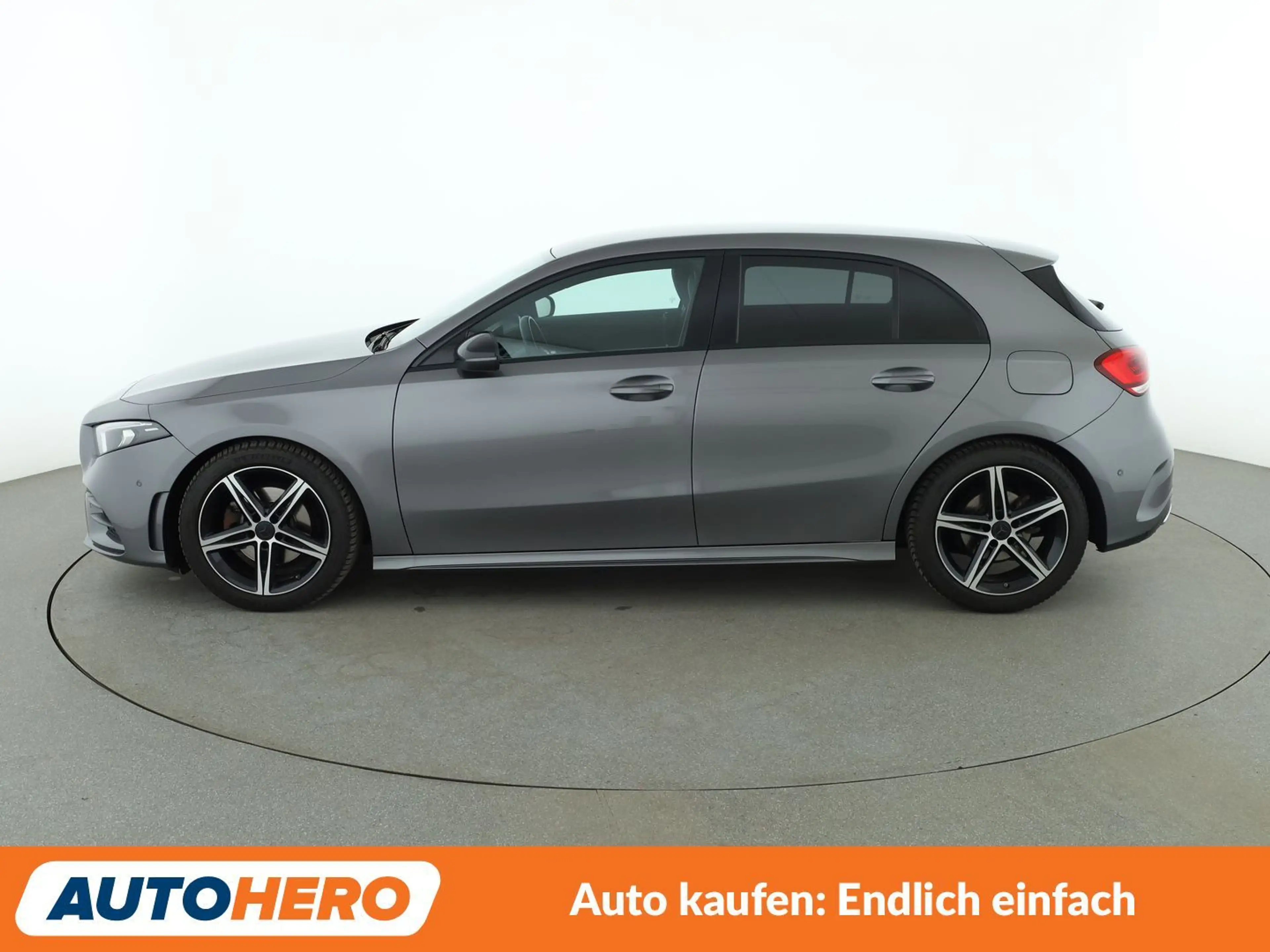Mercedes-Benz A 200 A 200 AMG Line Aut.*NAVI*VC*LED*TEMPO*CAM*PDC*SHZ* — photo 3