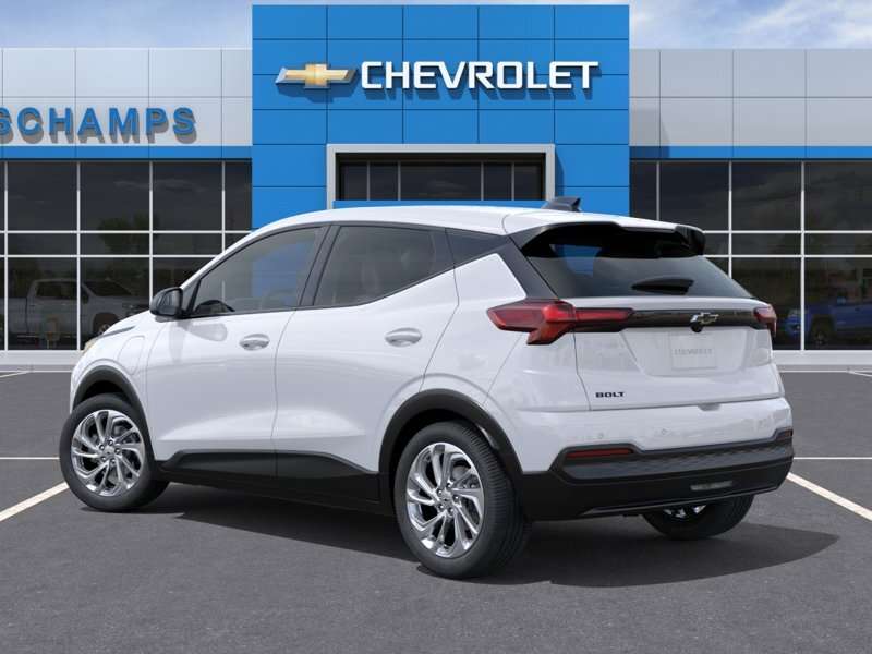 2027 Chevrolet Bolt LT — снимка 1