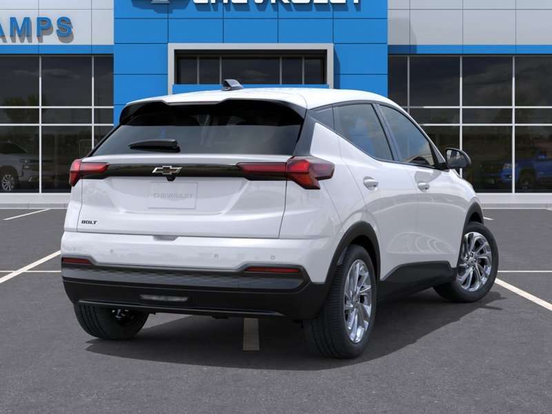 2027 Chevrolet Bolt LT — снимка 1