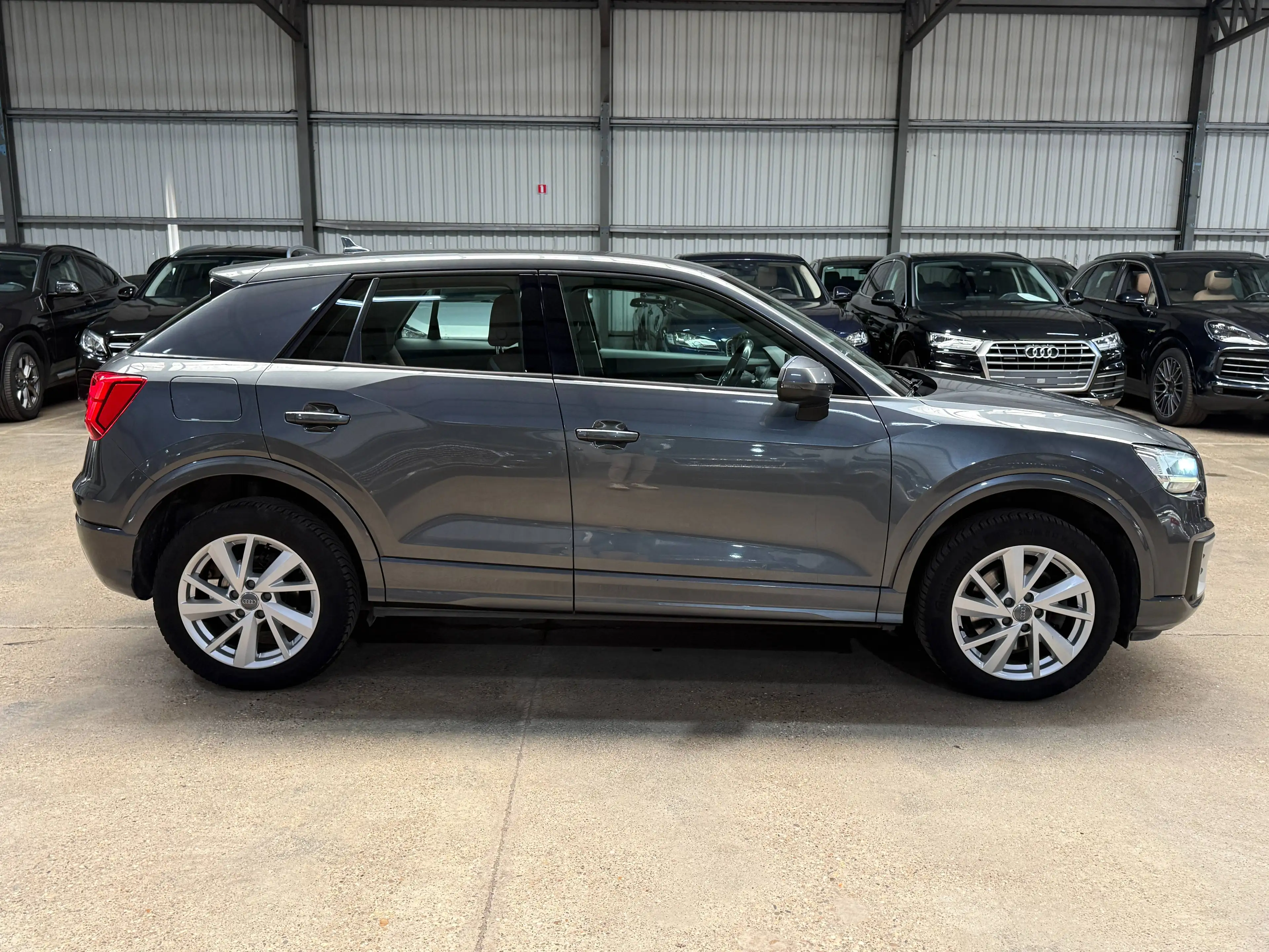 Audi Q2 Q2 1.4 TFSI c.o.d Design S tronic — photo 8