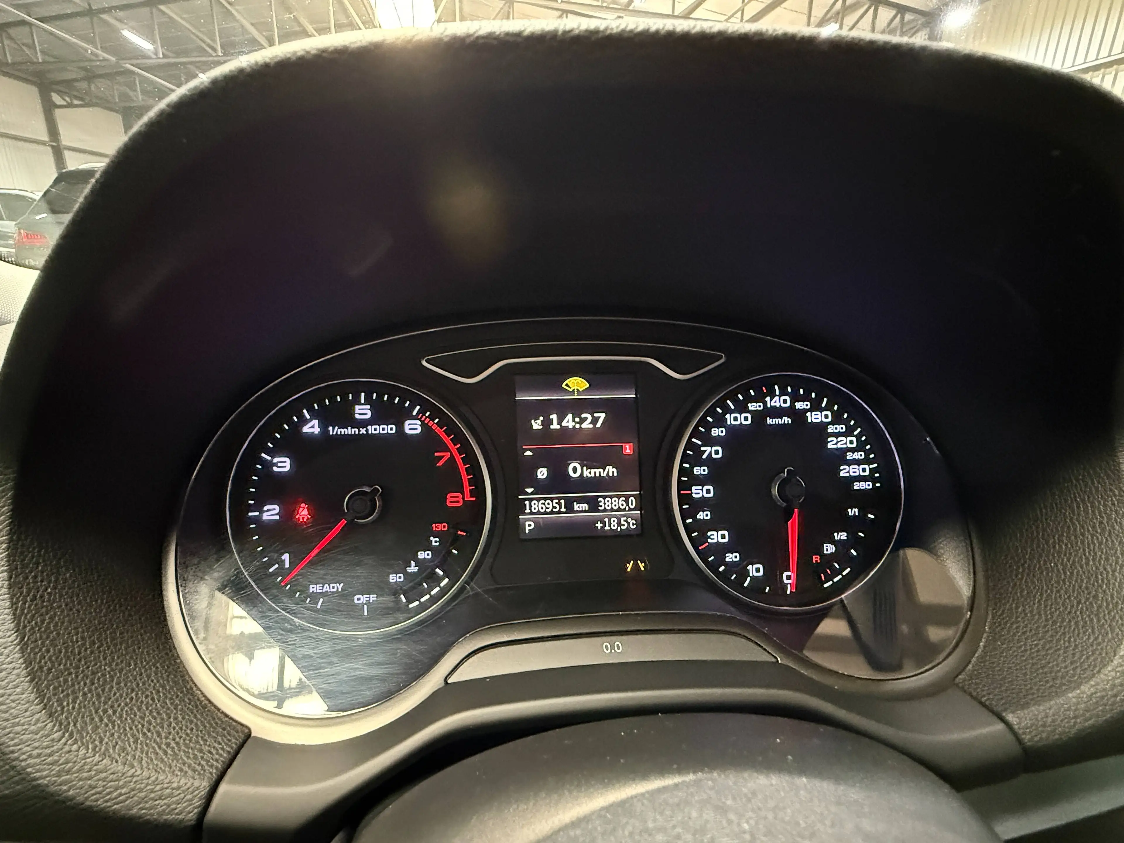 Audi Q2 Q2 1.4 TFSI c.o.d Design S tronic — photo 14