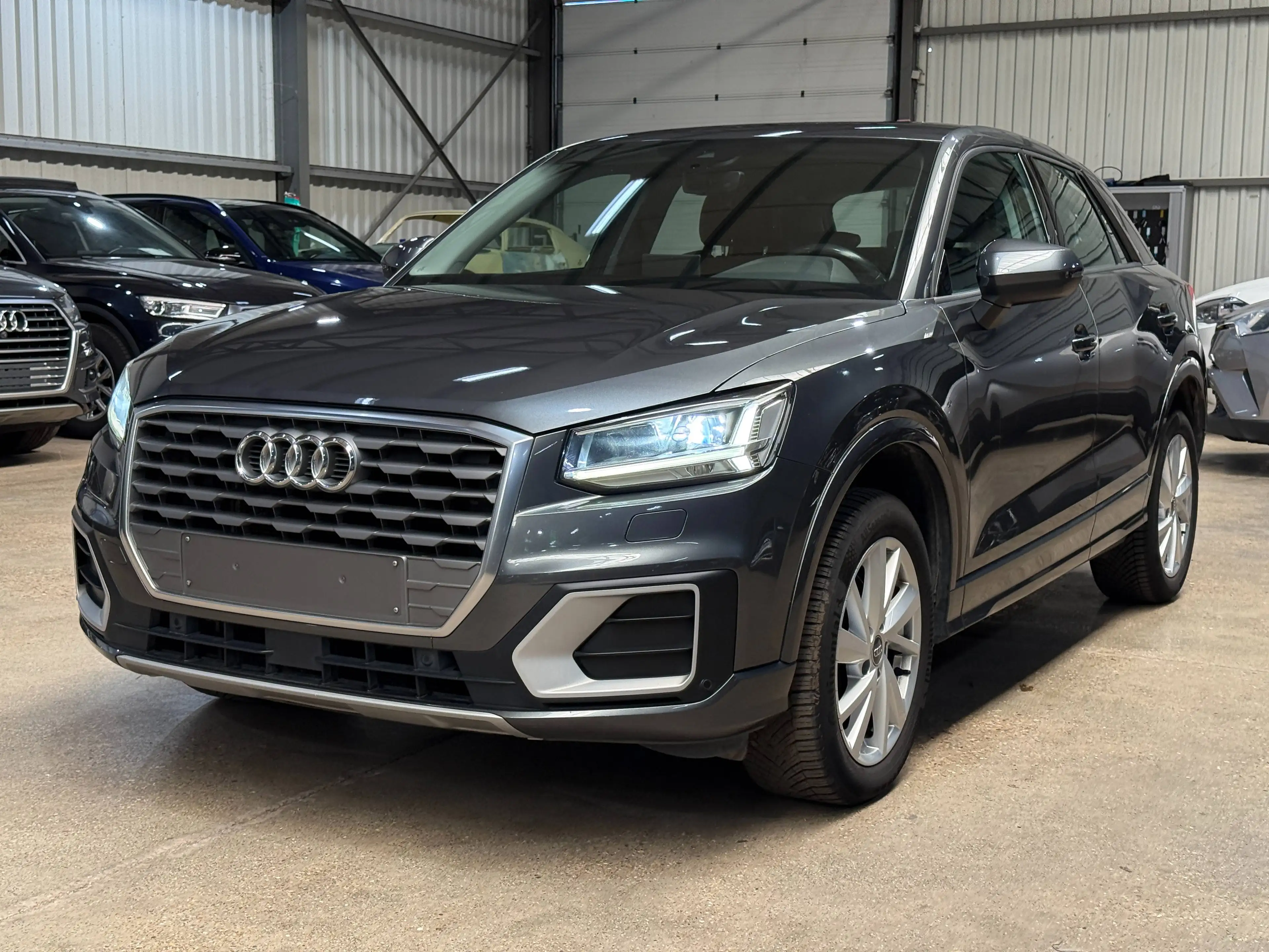 Audi Q2 Q2 1.4 TFSI c.o.d Design S tronic — photo 3