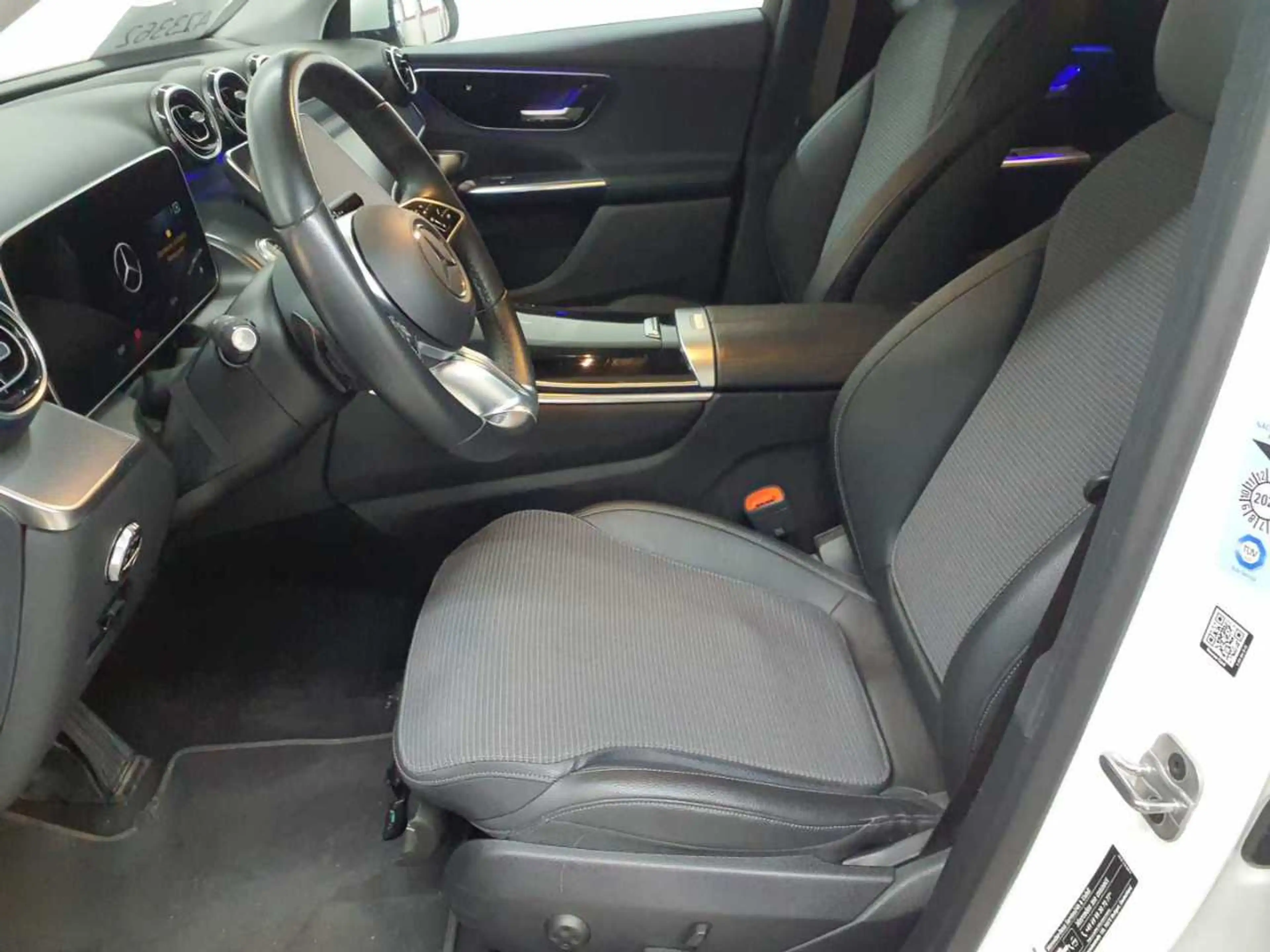 Mercedes-Benz GLC 220 GLC 220 d 4M-Ava Advanced AHK Assi+ StHz — photo 8