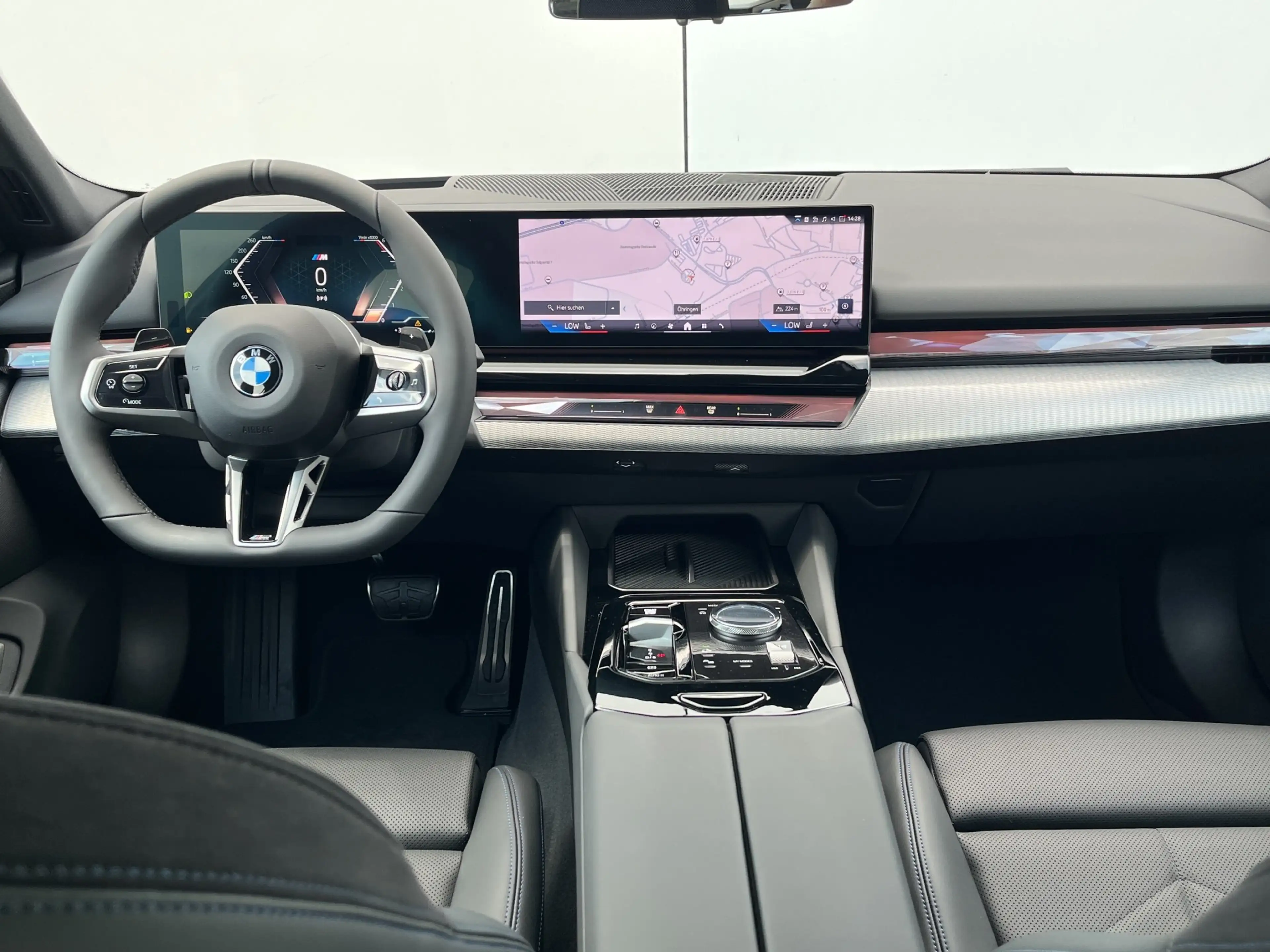 BMW 540 d xDrive M Sportpaket — photo 9