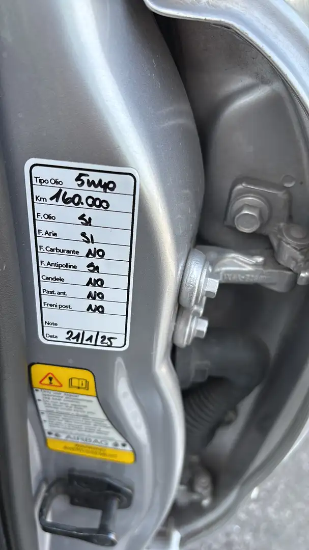 Jaguar X-Type 2.5 V6 Luxury - 1