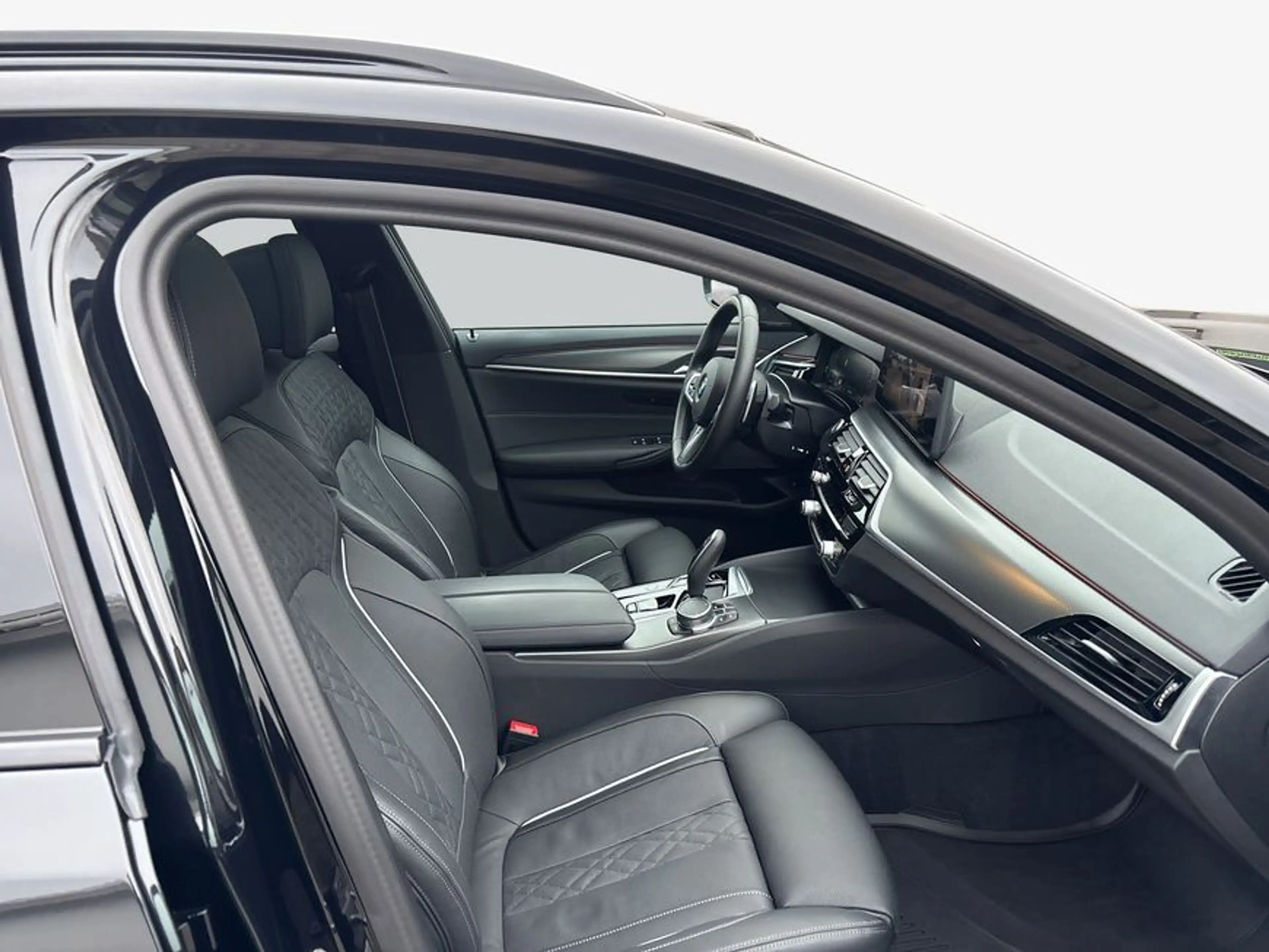 BMW 540 d xDrive Touring Aut. Pano* AHK* Harman/Kardon* — photo 13