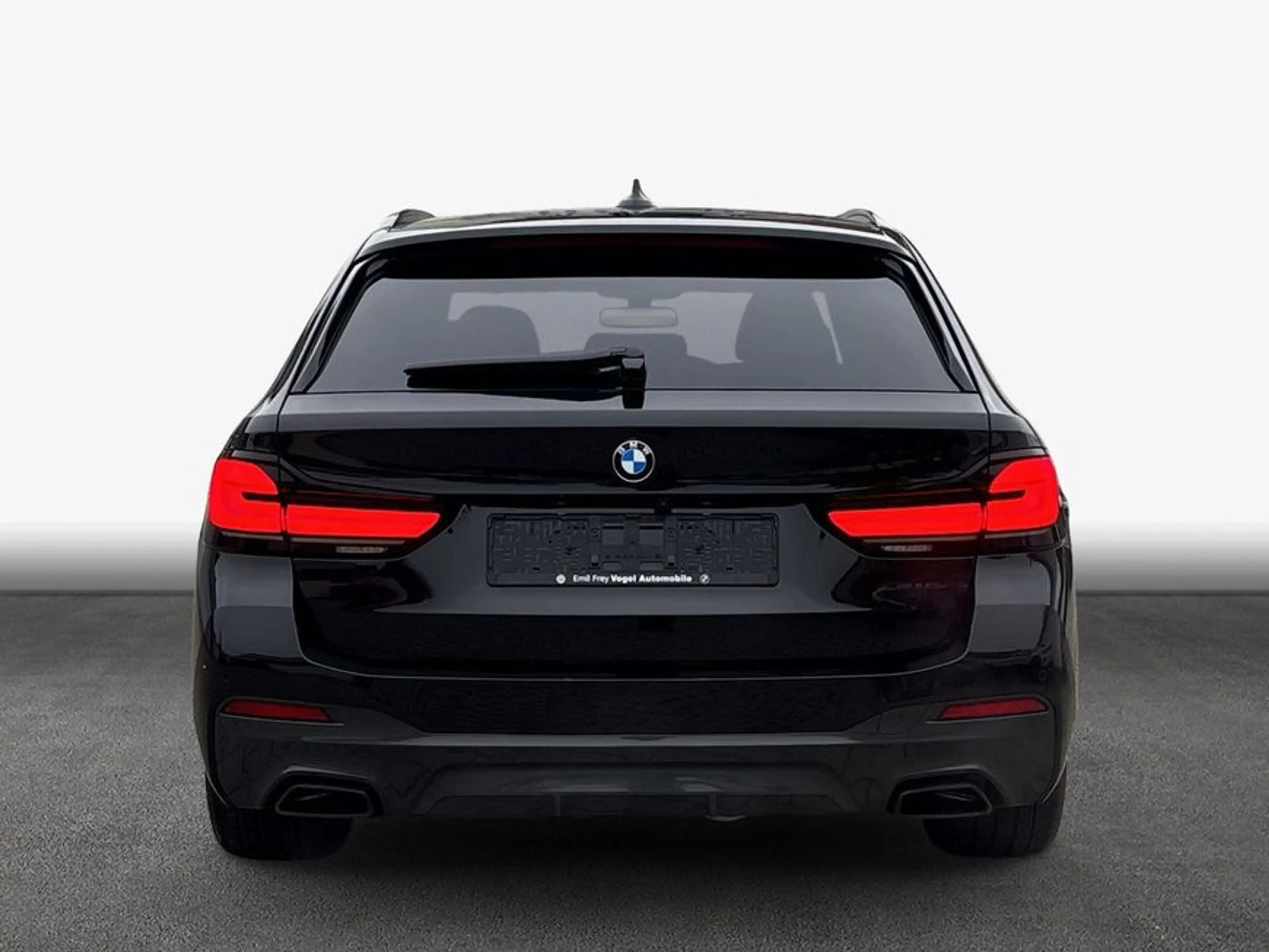 BMW 540 d xDrive Touring Aut. Pano* AHK* Harman/Kardon* — photo 6