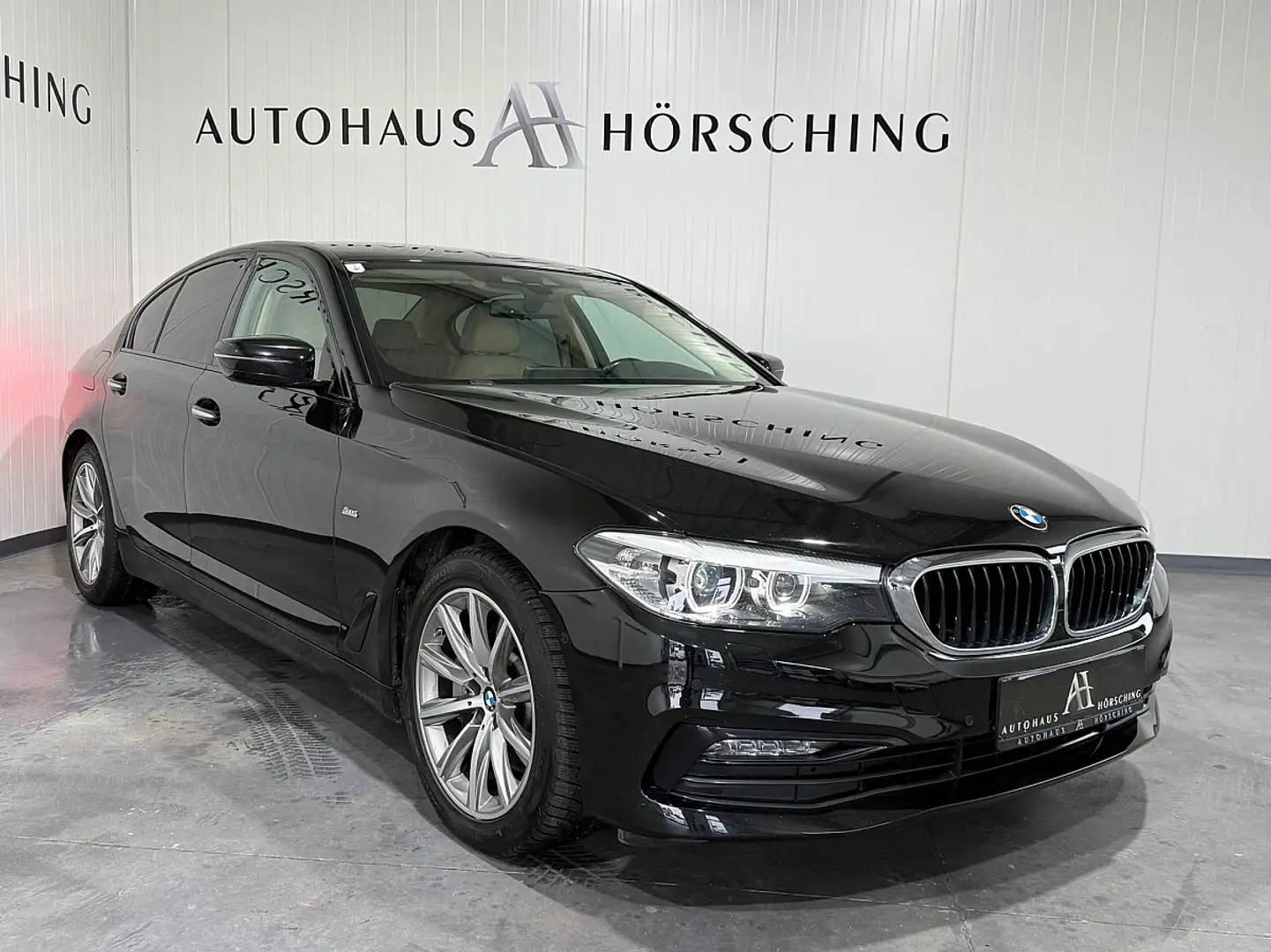 BMW 530 d xDrive Aut.//HEAD UP // Sitzheizung Schwarz - 1