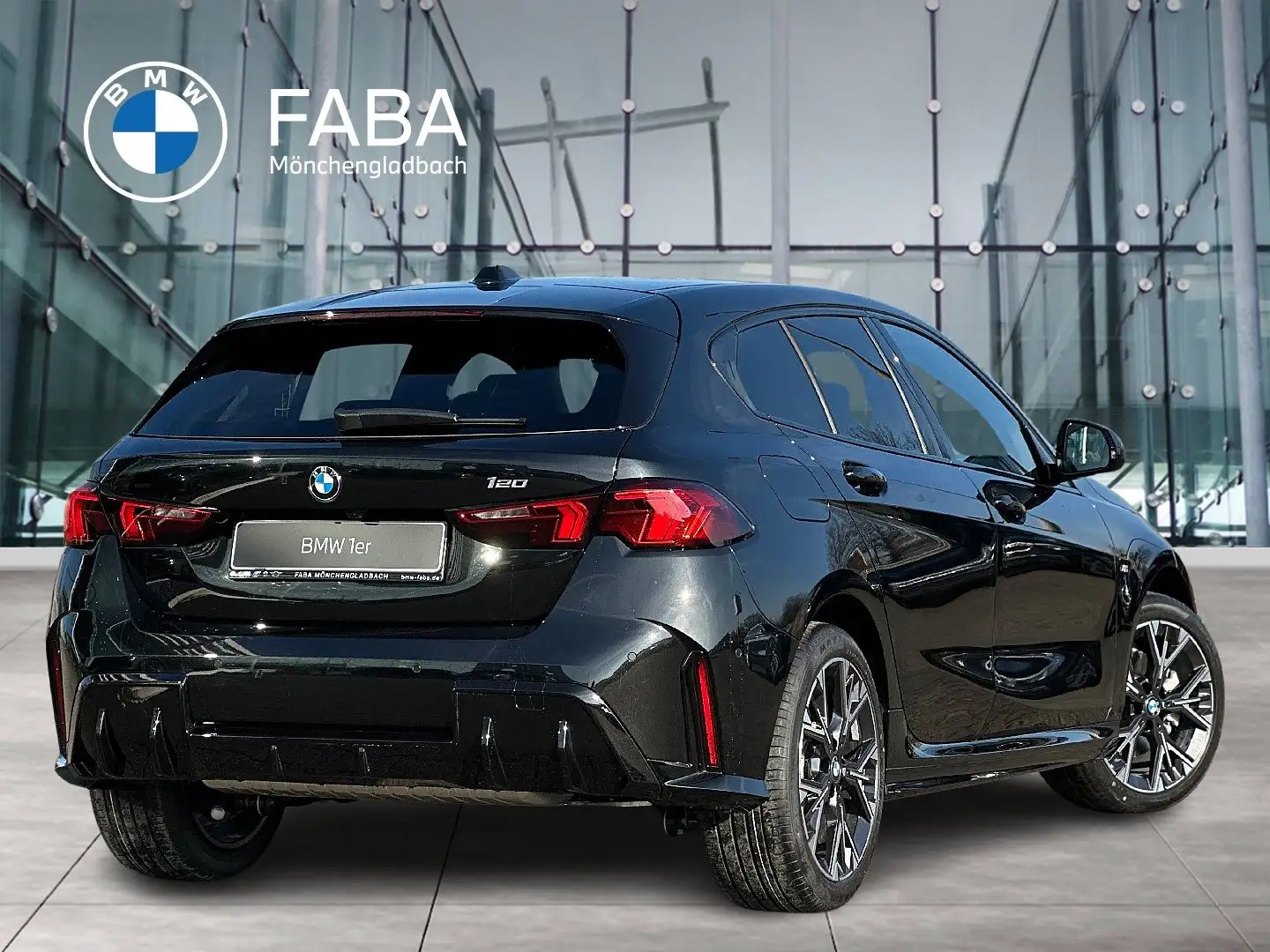 BMW 120 DAB LED RFK Komfortzg. Parkassistent Shz Schwarz - 2
