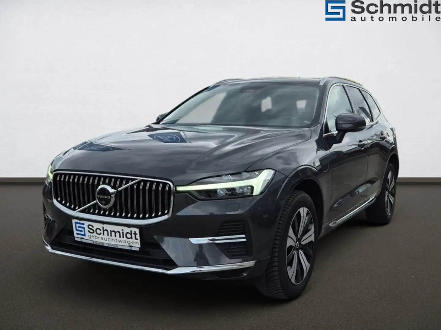 Volvo XC60 Recharge Plus, T6 AWD Plug-in Hybrid, Elektrisch/Benzin, Bri Grijs - 1