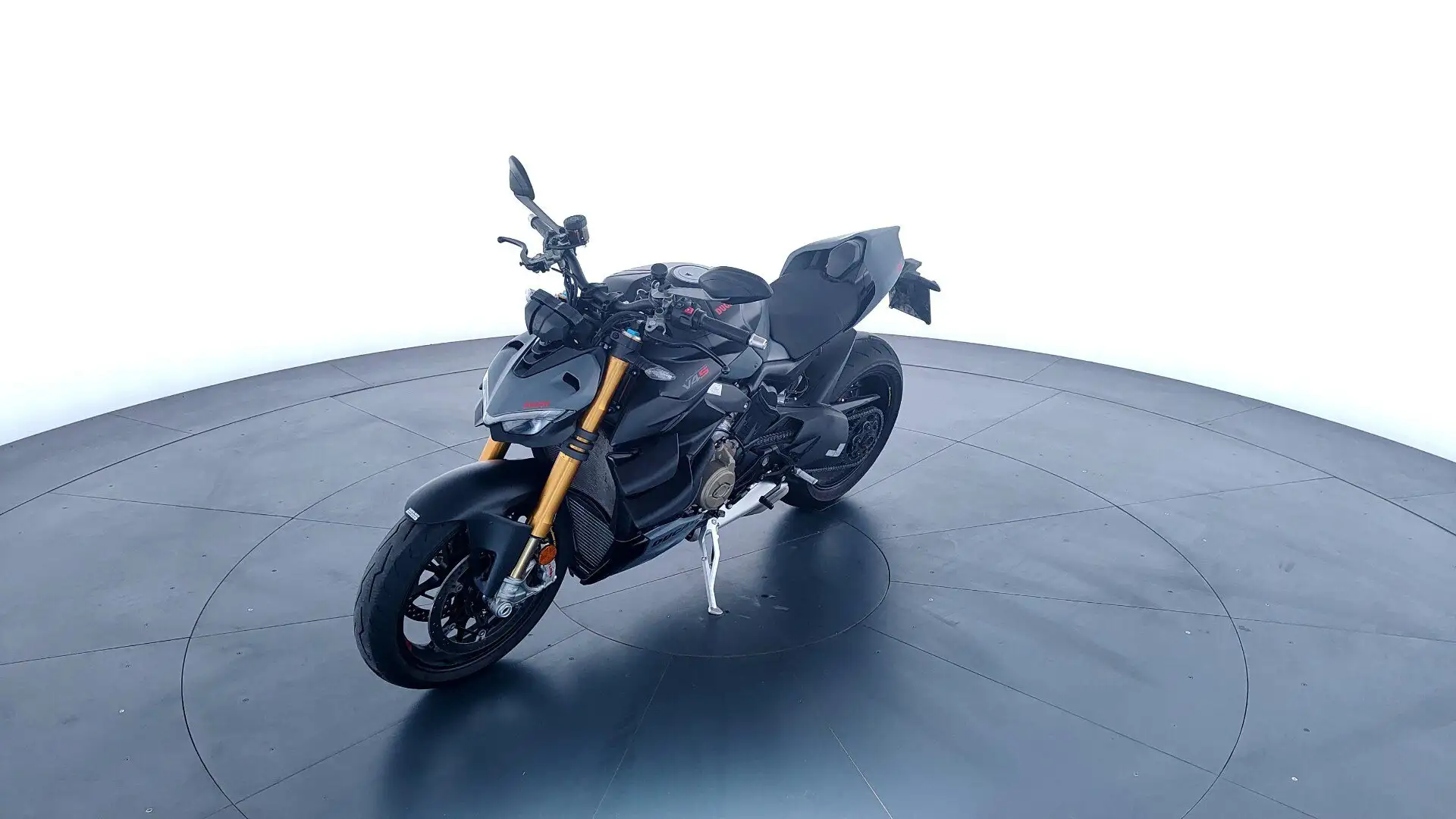 Ducati Streetfighter V4 S - 1
