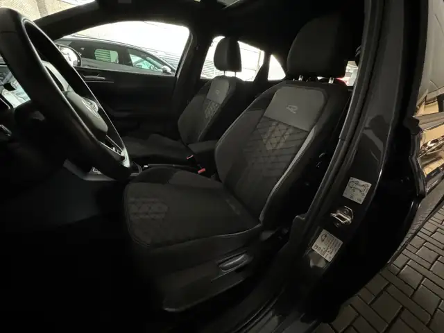Volkswagen Taigo view 10