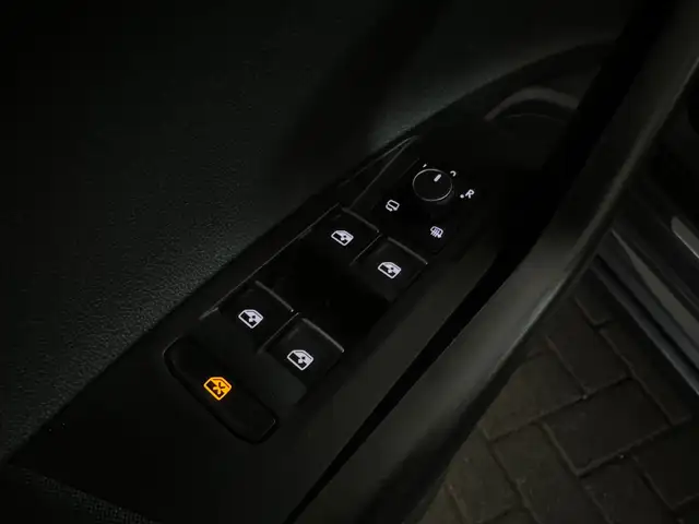 Volkswagen Taigo view 12