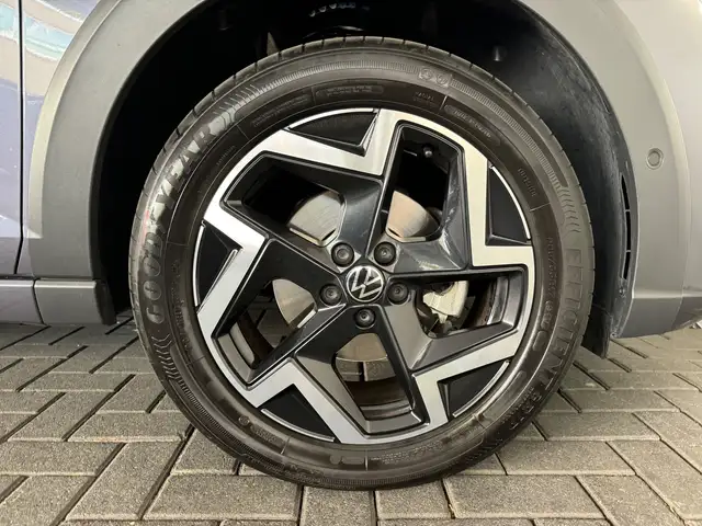 Volkswagen Taigo view 30