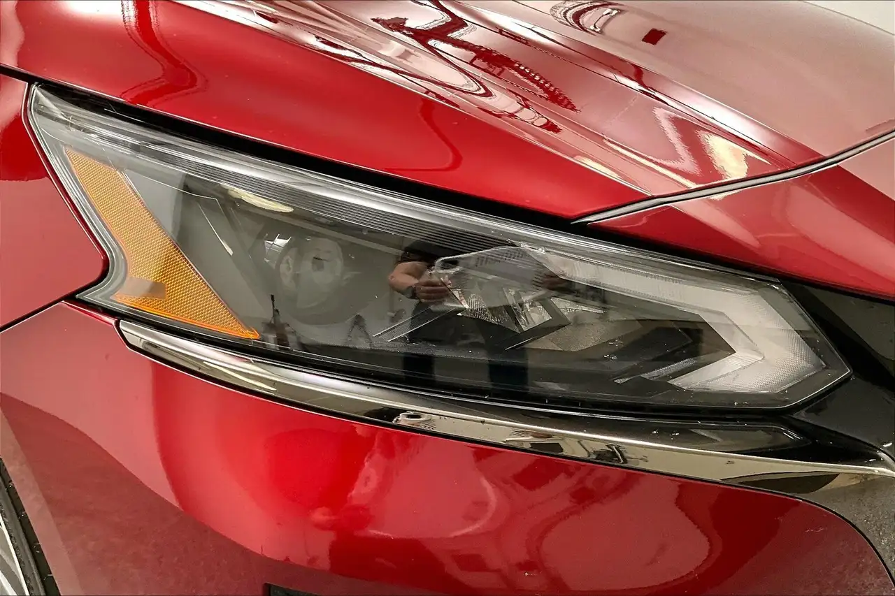 Nissan Altima снимка Nissan Altima