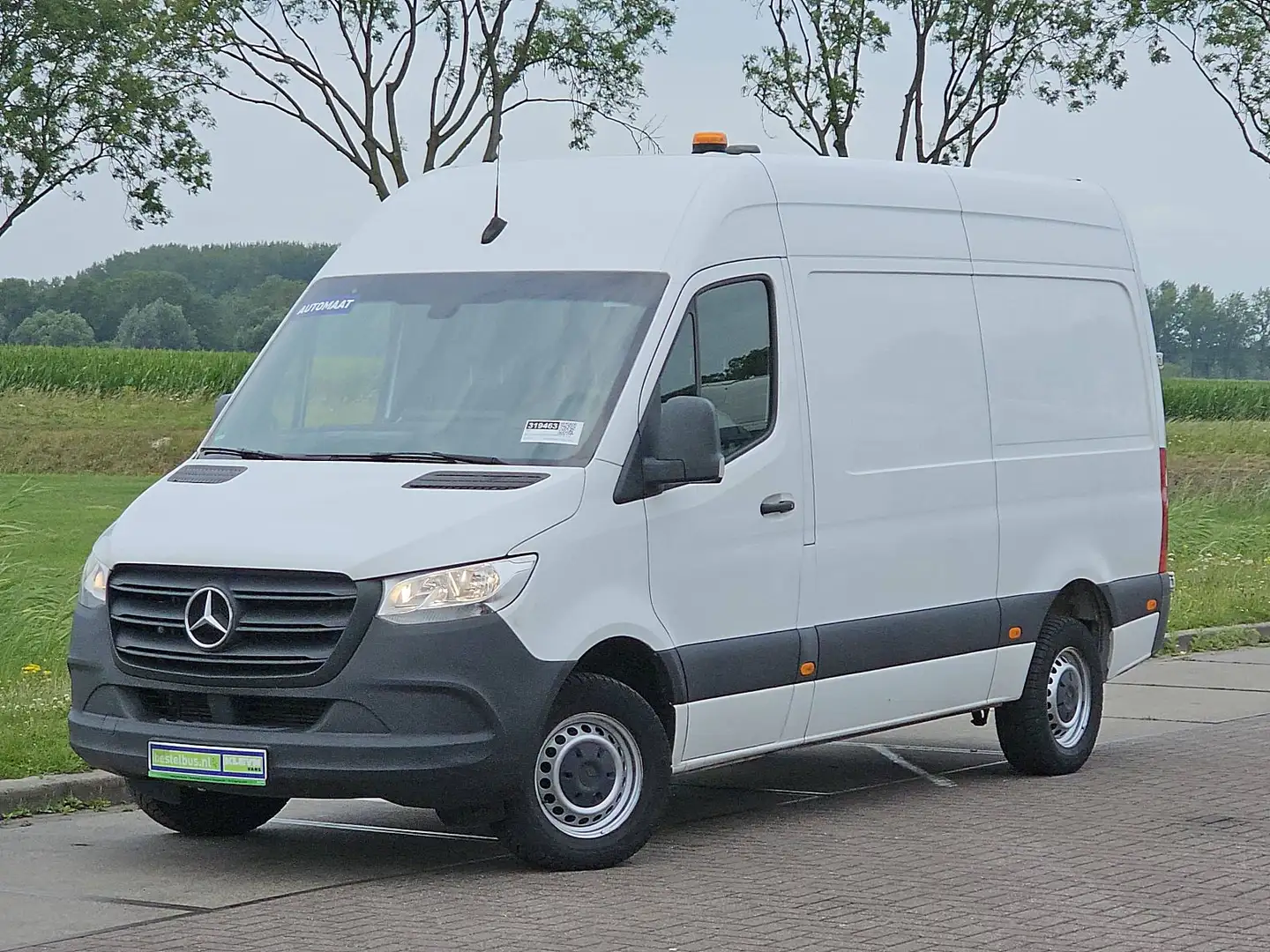 Mercedes-Benz Sprinter 319 L2H2 V6 3.5t-Trekh. Wit - 2
