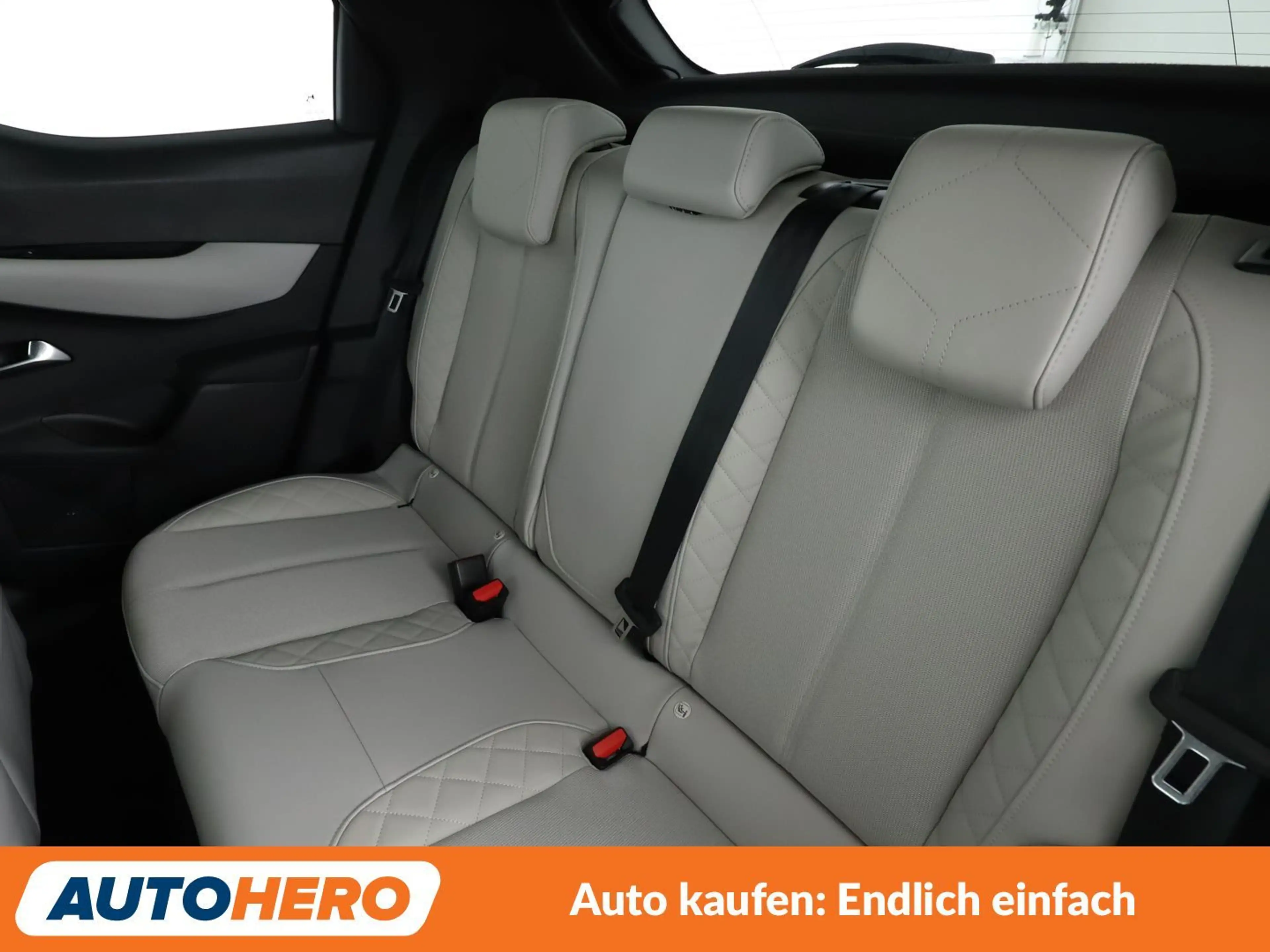 DS Automobiles DS 3 electric drive 115 kW Rivoli *NAVI*VC*HUD*TEMPO* — photo 14