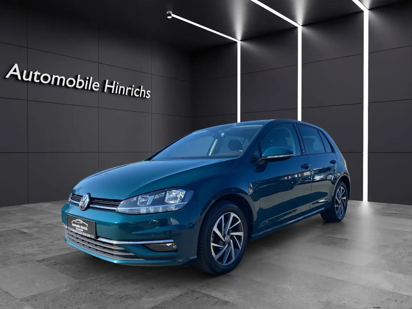 Volkswagen Golf VII Lim. Sound Automatik Grün - 1