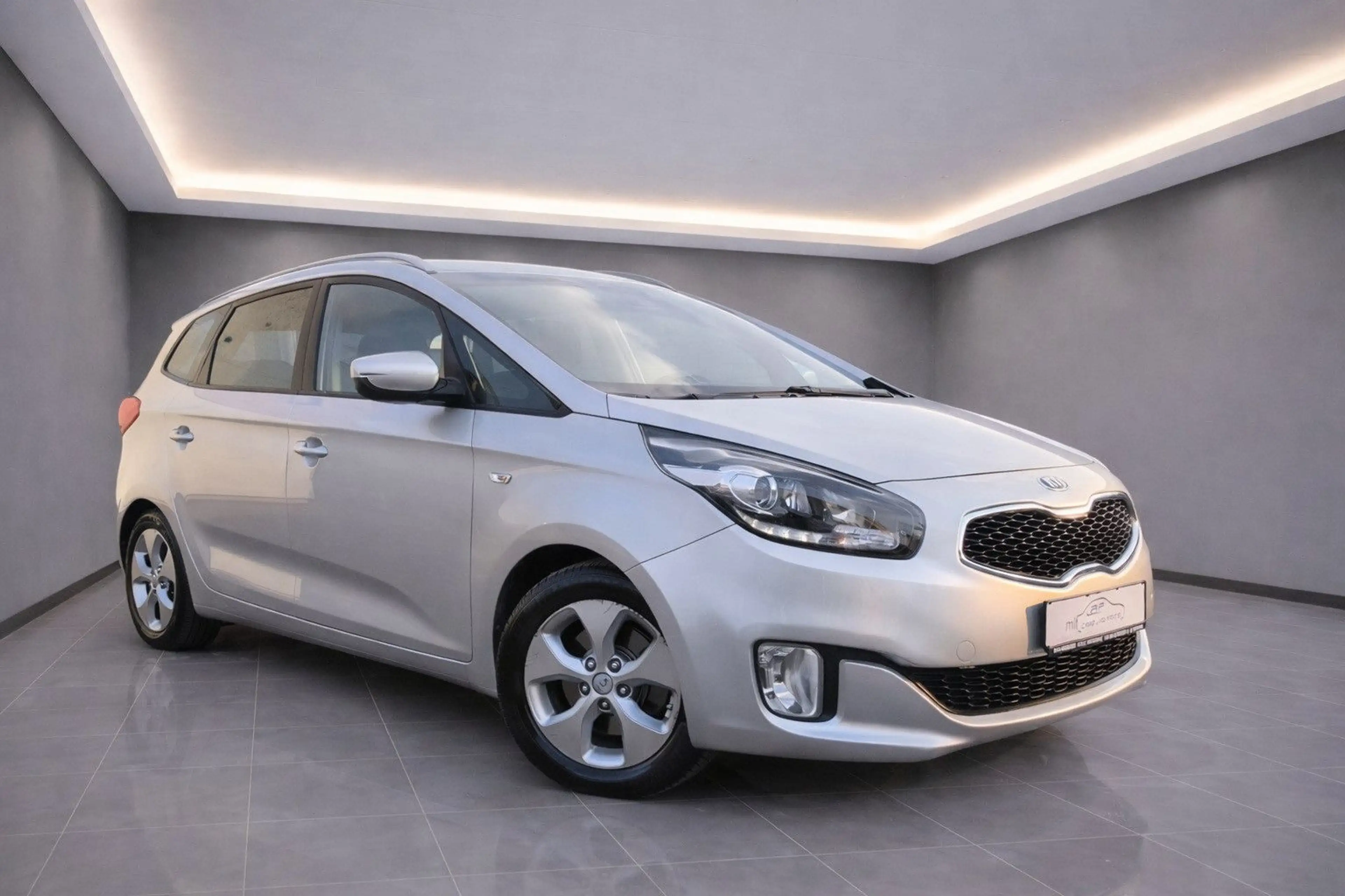 Kia Carens Edition 7#Klima#Sitzheizung#Einpark#1HA — photo 2