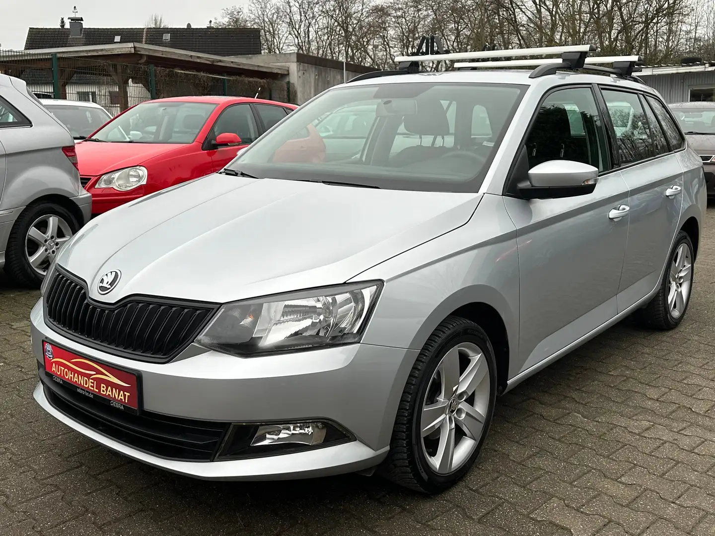 Skoda Fabia Cool Plus TÜV NEU PDC Plateado - 1