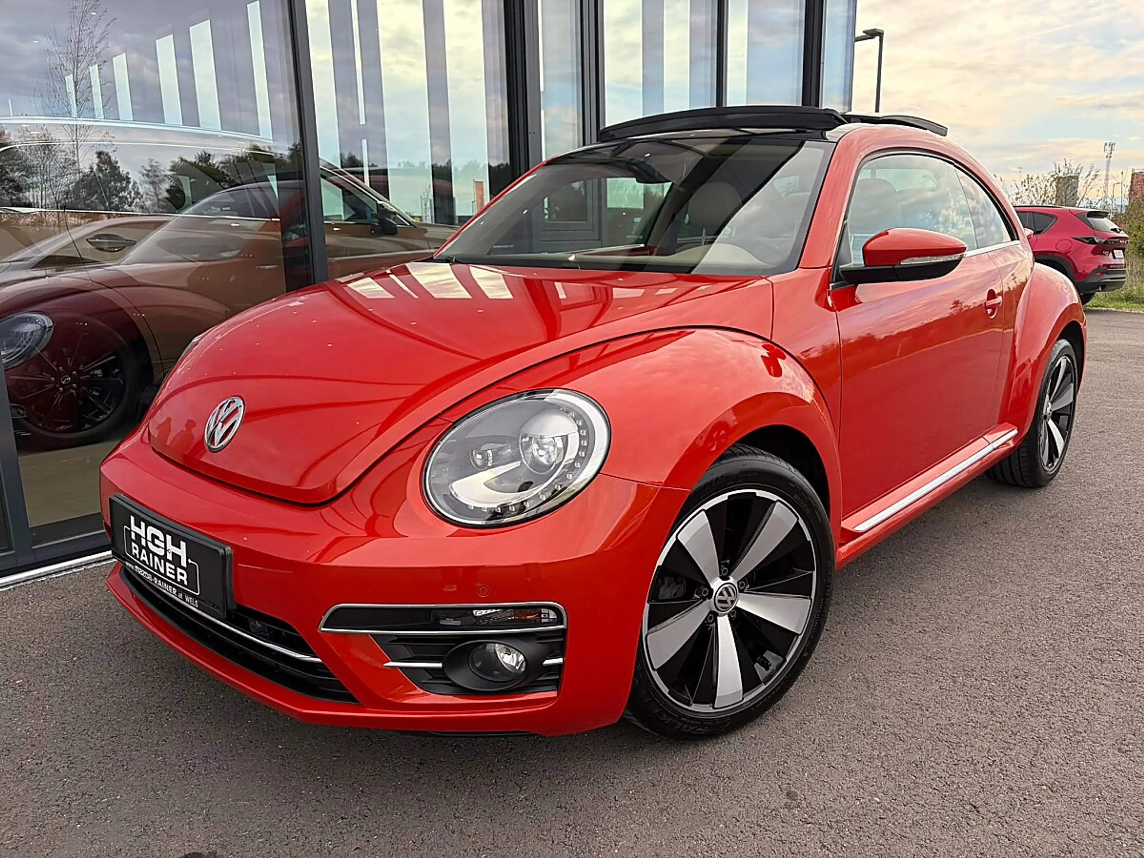 Volkswagen Beetle 1.2 TSI Sport / 18" / Pano / Xenon
