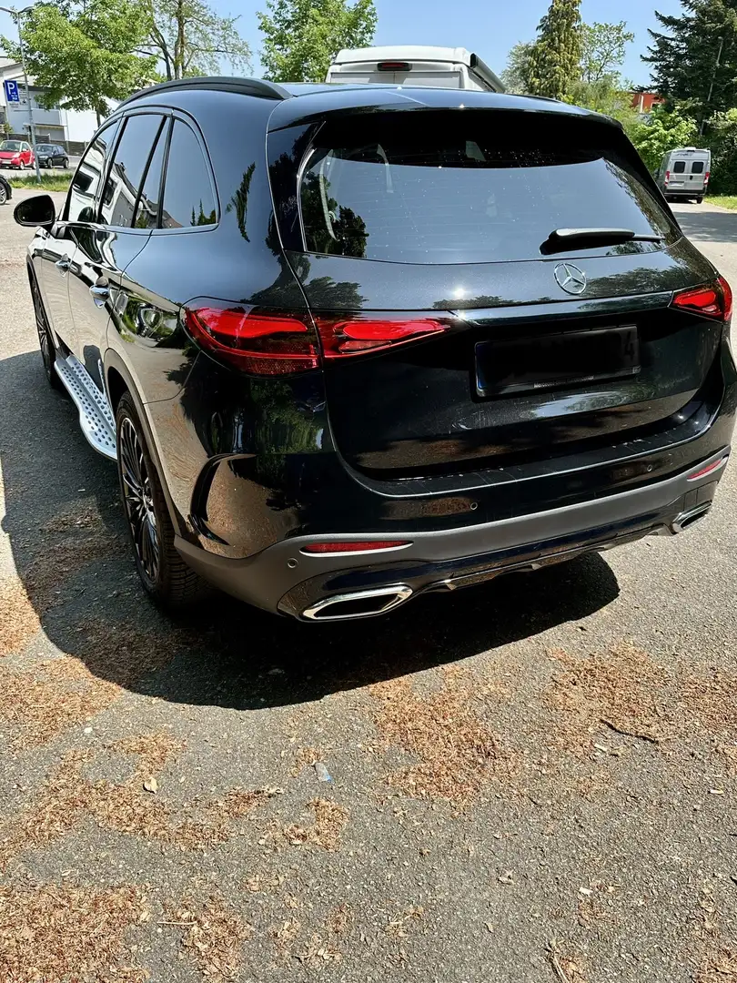 Mercedes-Benz GLC 200 4x4, AMG-Line, Trittbrett, PANO, BURMEST., Allwett - 2