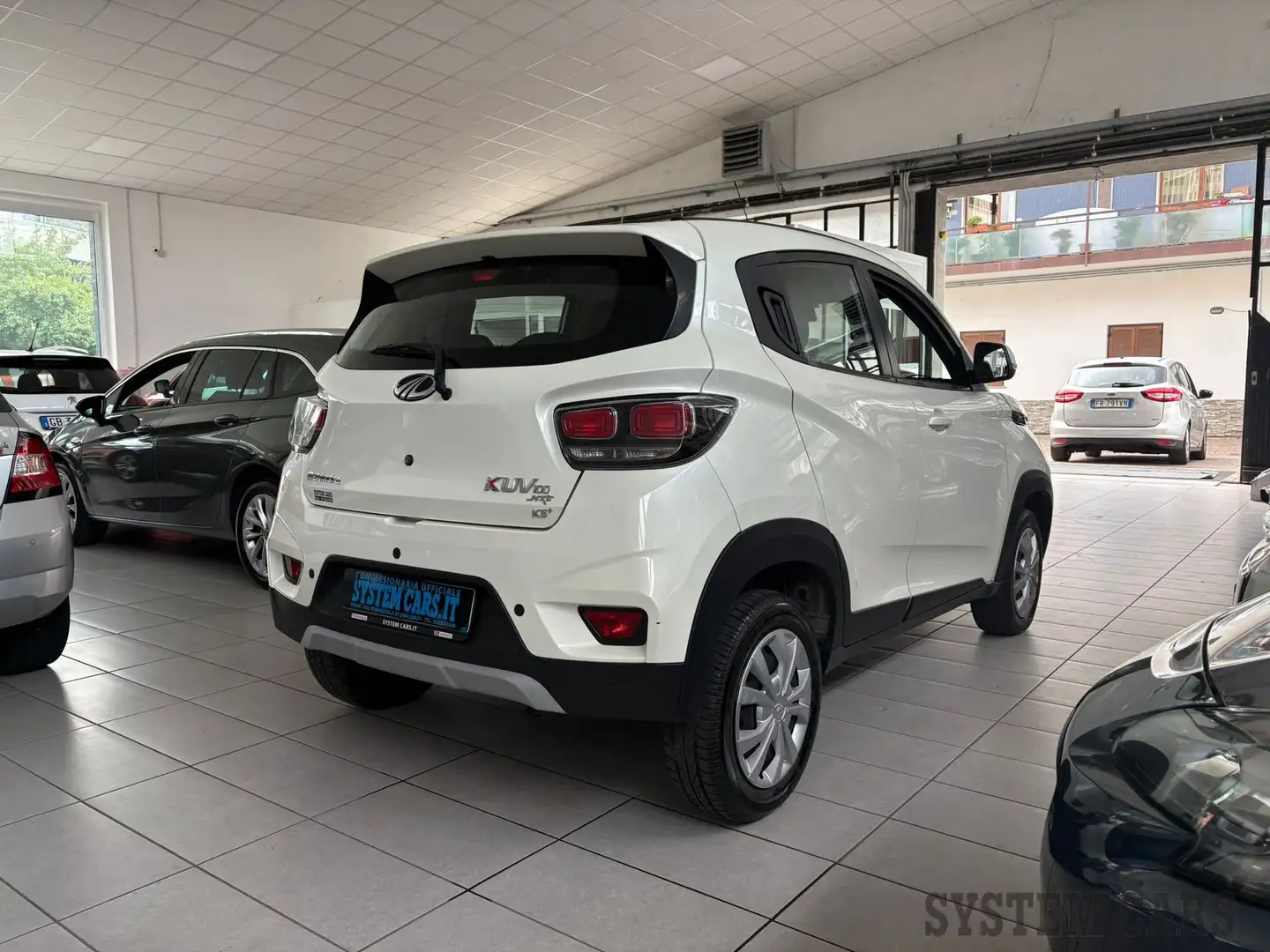 Mahindra KUV100 KUV100 1.2 VVT K6+ GPL - OK NEOPATENTATO Blanc - 2