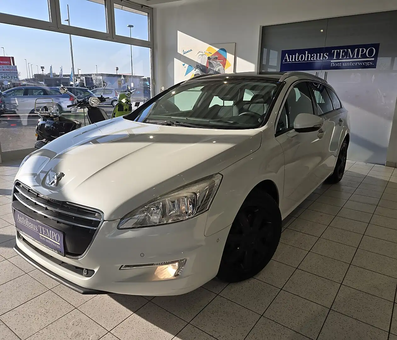 Peugeot 508 SW 2,0 HDI Professional Line --TOLLE AUSSTATTUNG-- Weiß - 1