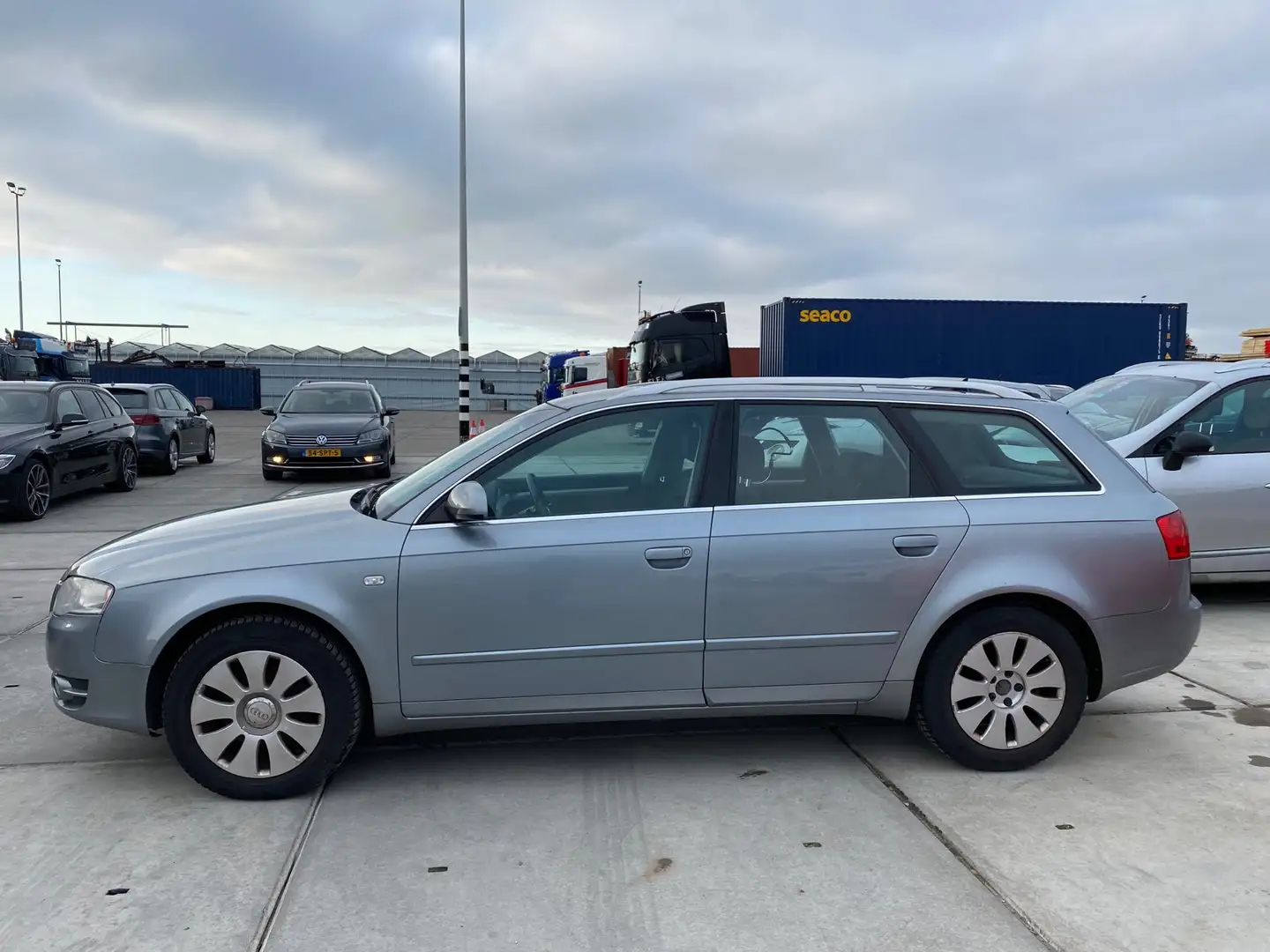 Audi A4 2005 * 1.8 Turbo Pro Line * NO START !!! GEEN OLIE Grijs - 2