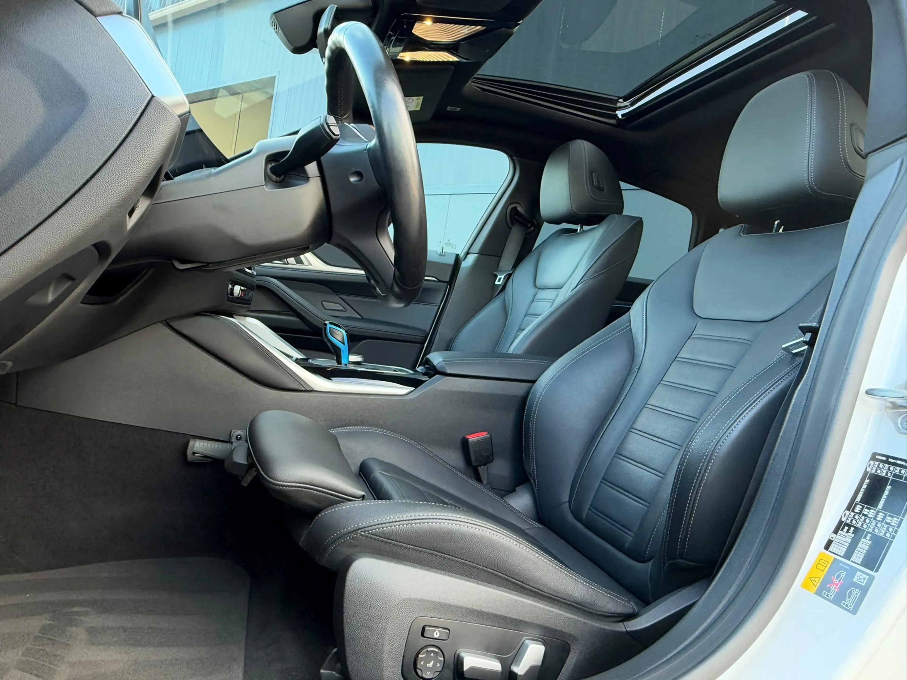 BMW i4 40 High Executive M-SPORT SOH 96.4% l SCHUIFDAK l — photo 7