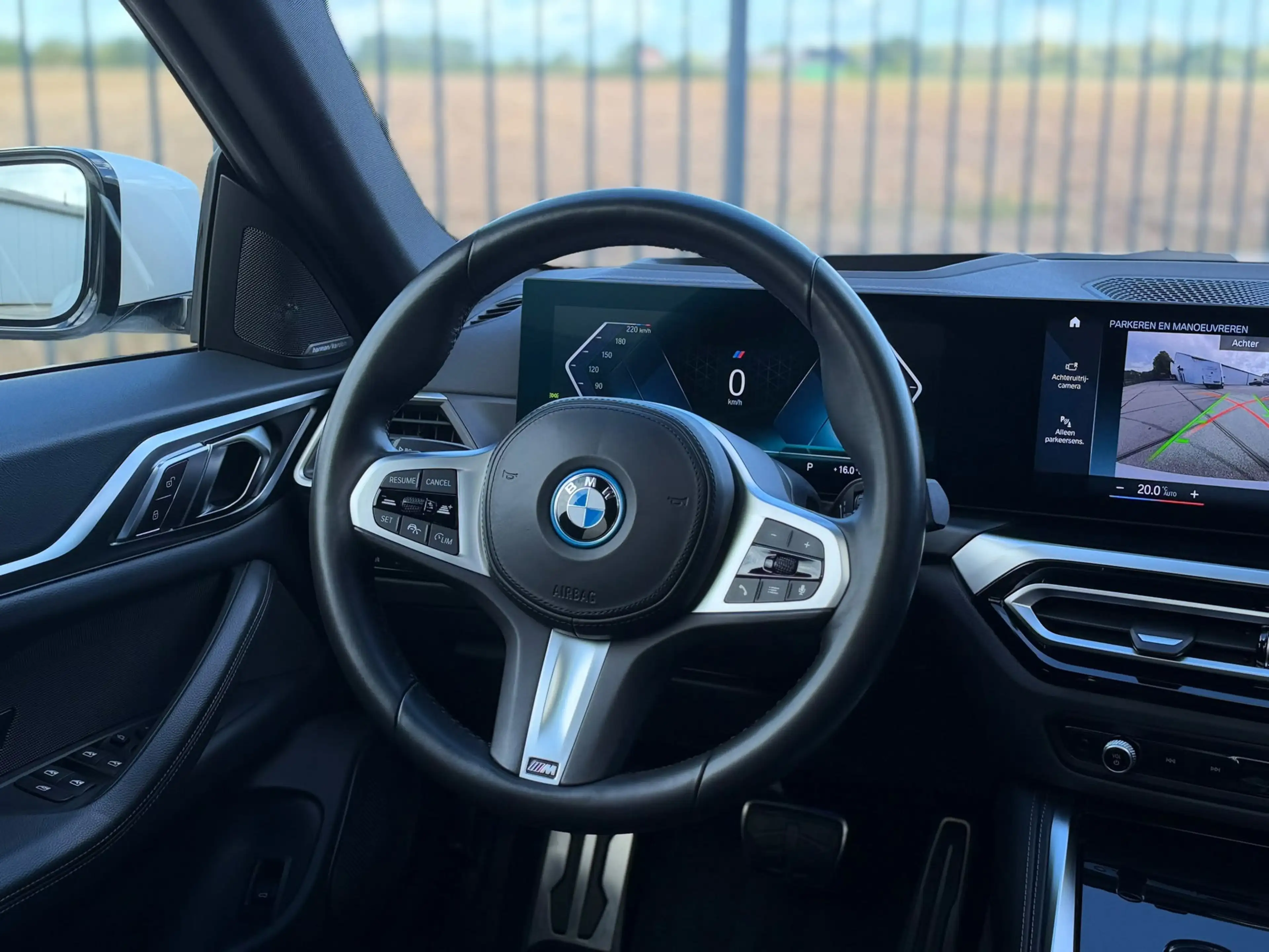 BMW i4 40 High Executive M-SPORT SOH 96.4% l SCHUIFDAK l — photo 27