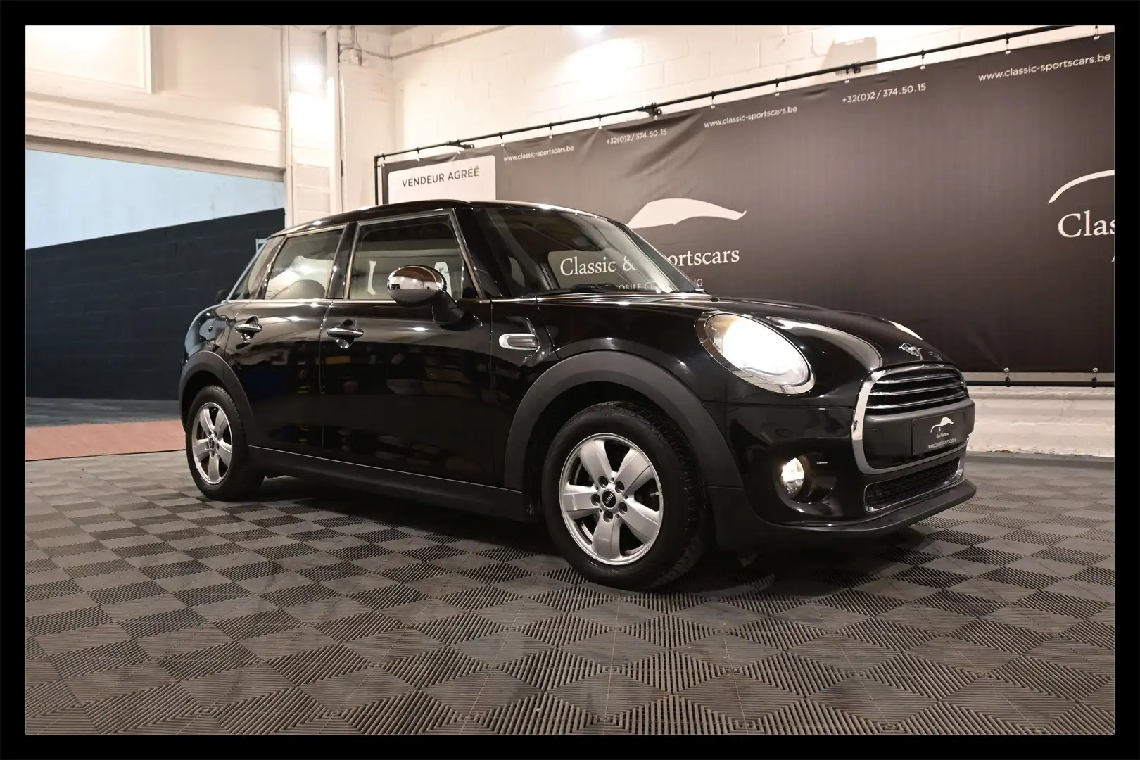 MINI One 1.2i One 5 Portes / 5 Doors / GPS NAVI / BLUETOOTH Zwart - 1