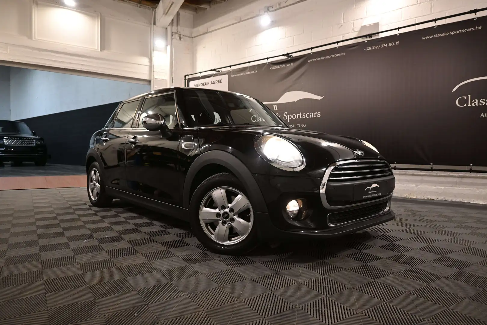 MINI One 1.2i One 5 Portes / 5 Doors / GPS NAVI / BLUETOOTH Zwart - 2