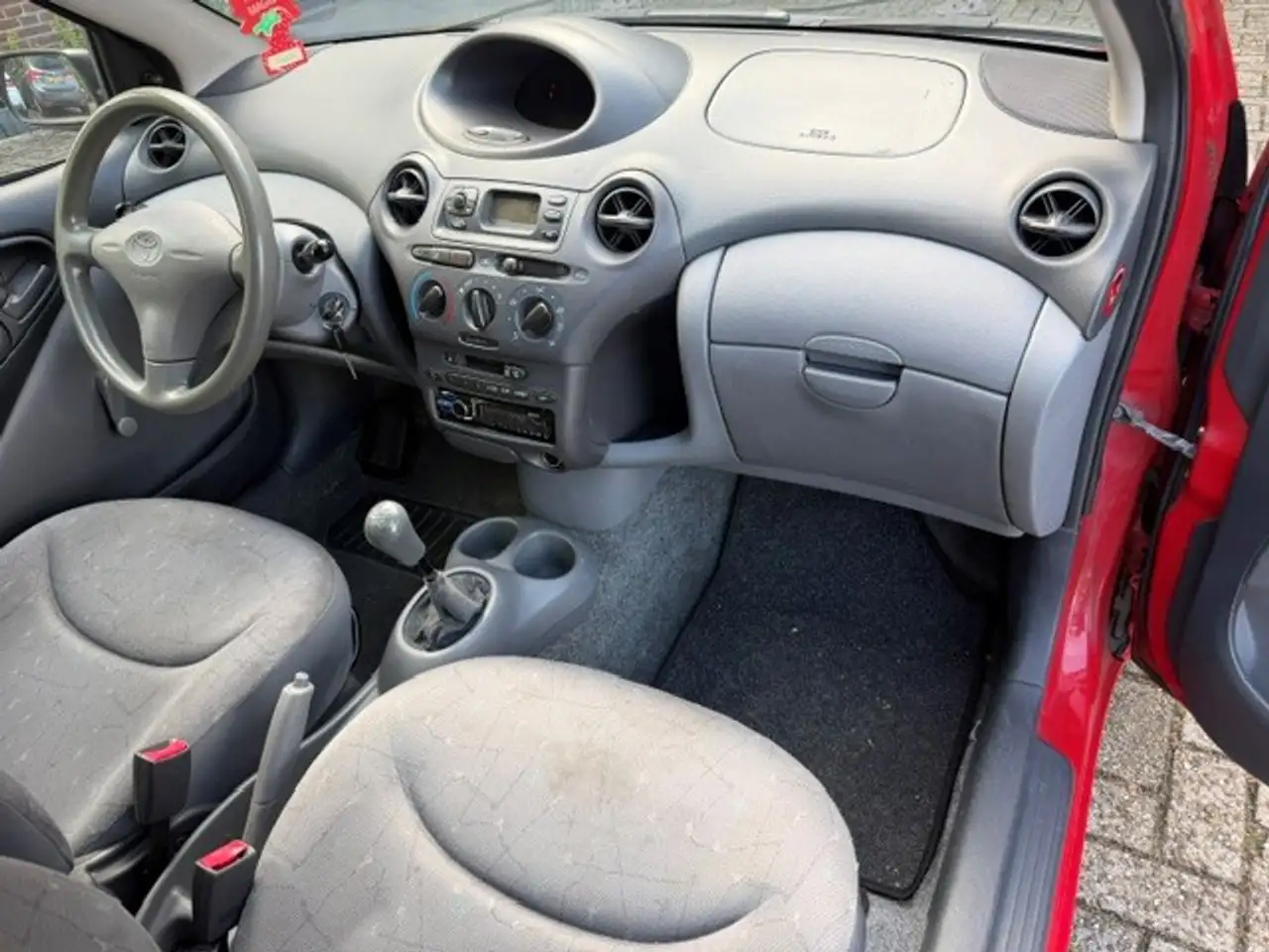 Toyota Yaris 1.0-16V VVT-i Terra / bj.2000 / airco / sportvelge, foto 7
