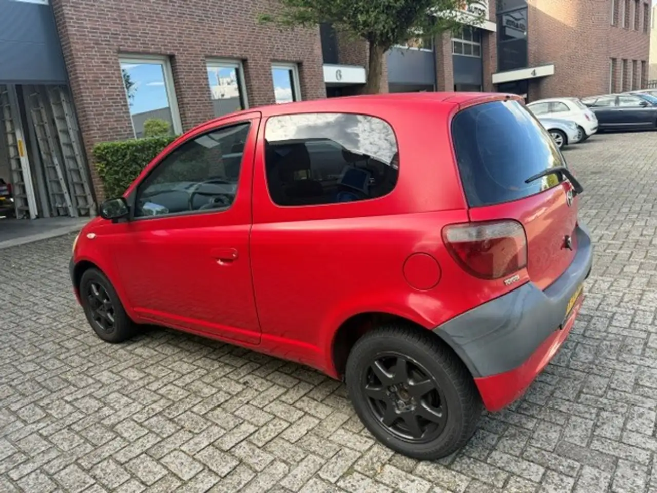 Toyota Yaris 1.0-16V VVT-i Terra / bj.2000 / airco / sportvelge, foto 3