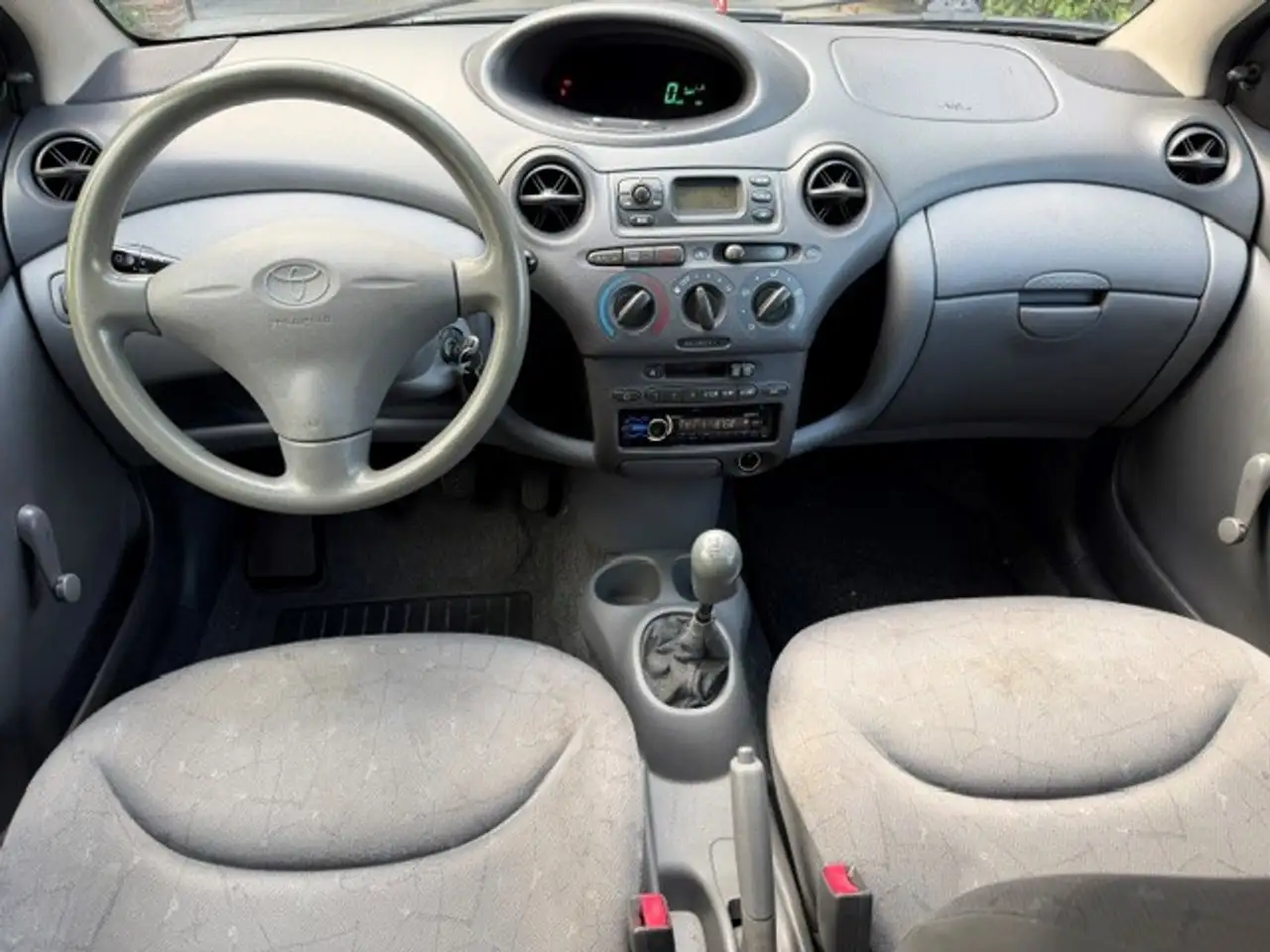 Toyota Yaris 1.0-16V VVT-i Terra / bj.2000 / airco / sportvelge, foto 5