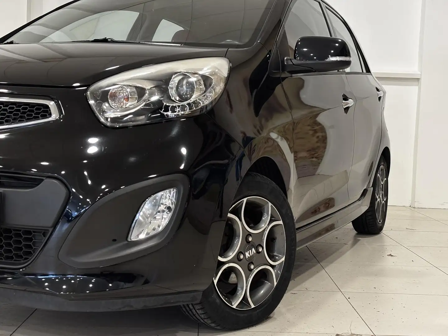 Kia Picanto 1.0 CVVT Design Edition | Airco | 5deurs | Lederen Noir - 2