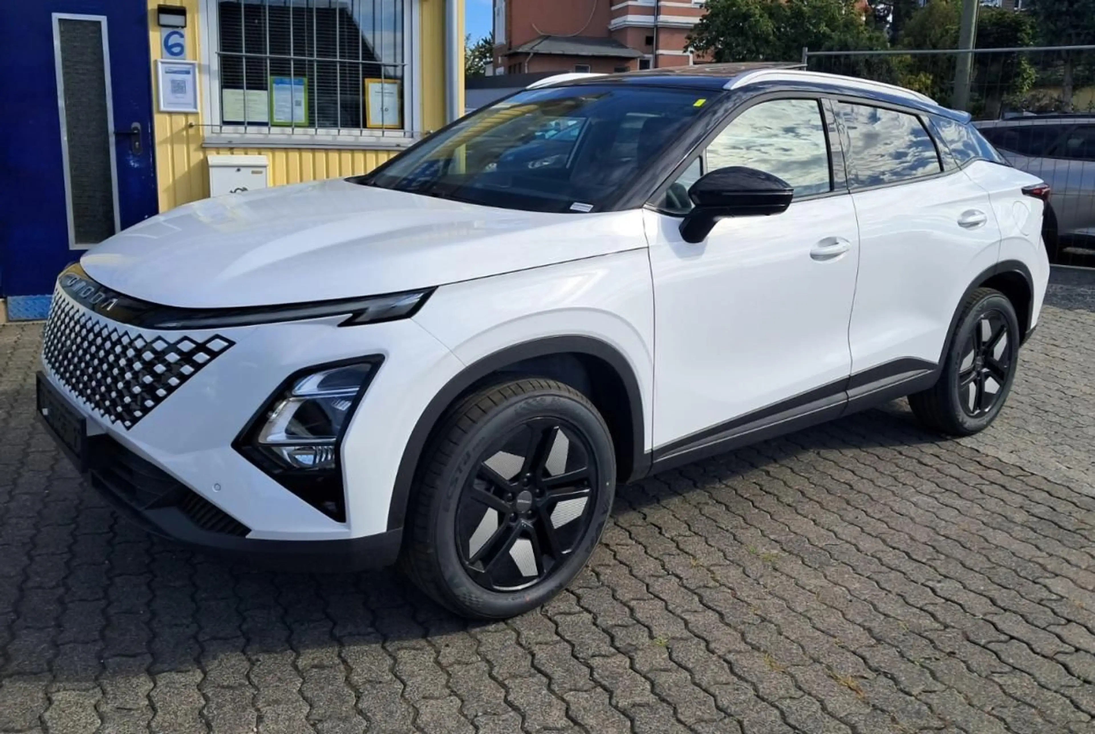Omoda 5 165 kW 1.5 TGDI HEV Exclusive-Leder-SHZ-KLMATR — photo 2
