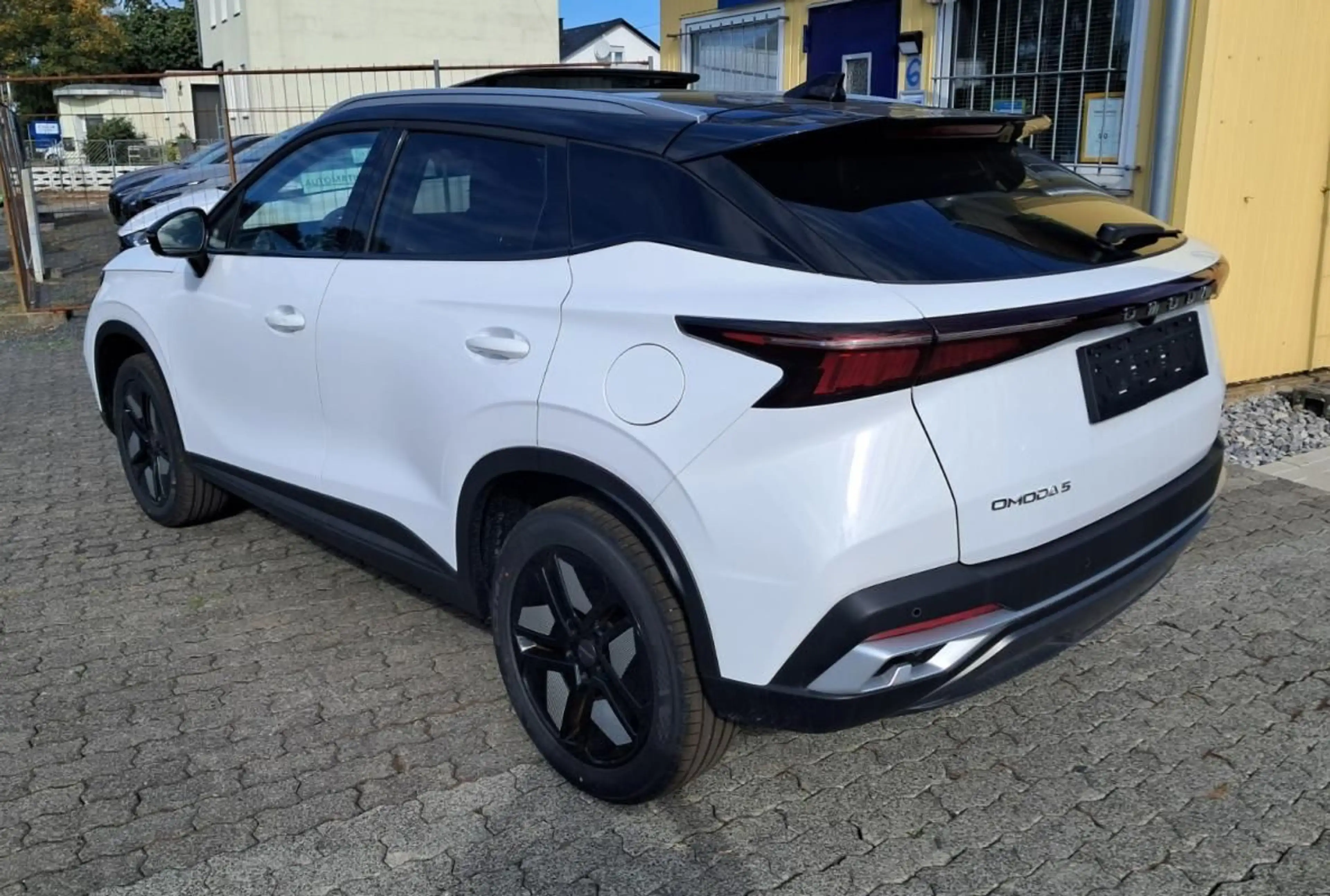 Omoda 5 165 kW 1.5 TGDI HEV Exclusive-Leder-SHZ-KLMATR