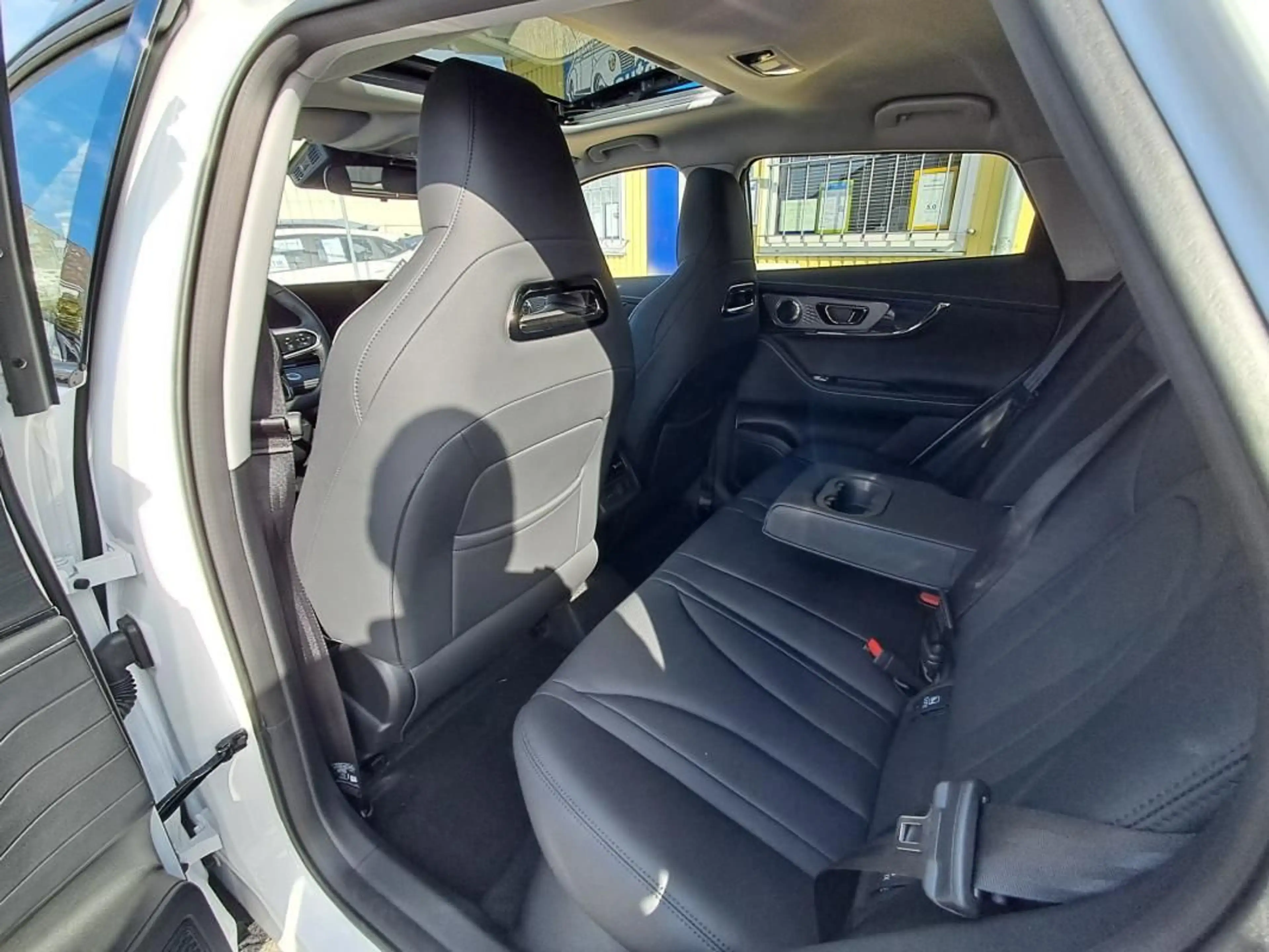 Omoda 5 165 kW 1.5 TGDI HEV Exclusive-Leder-SHZ-KLMATR — photo 14